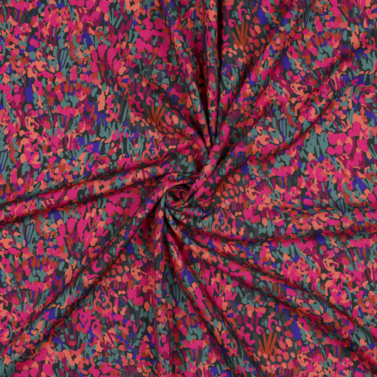 REMNANT 0.92 Metre - Nerida Hansen -Colourful Garden on Dark Green Viscose with LENZING™ ECOVERO™ fibres