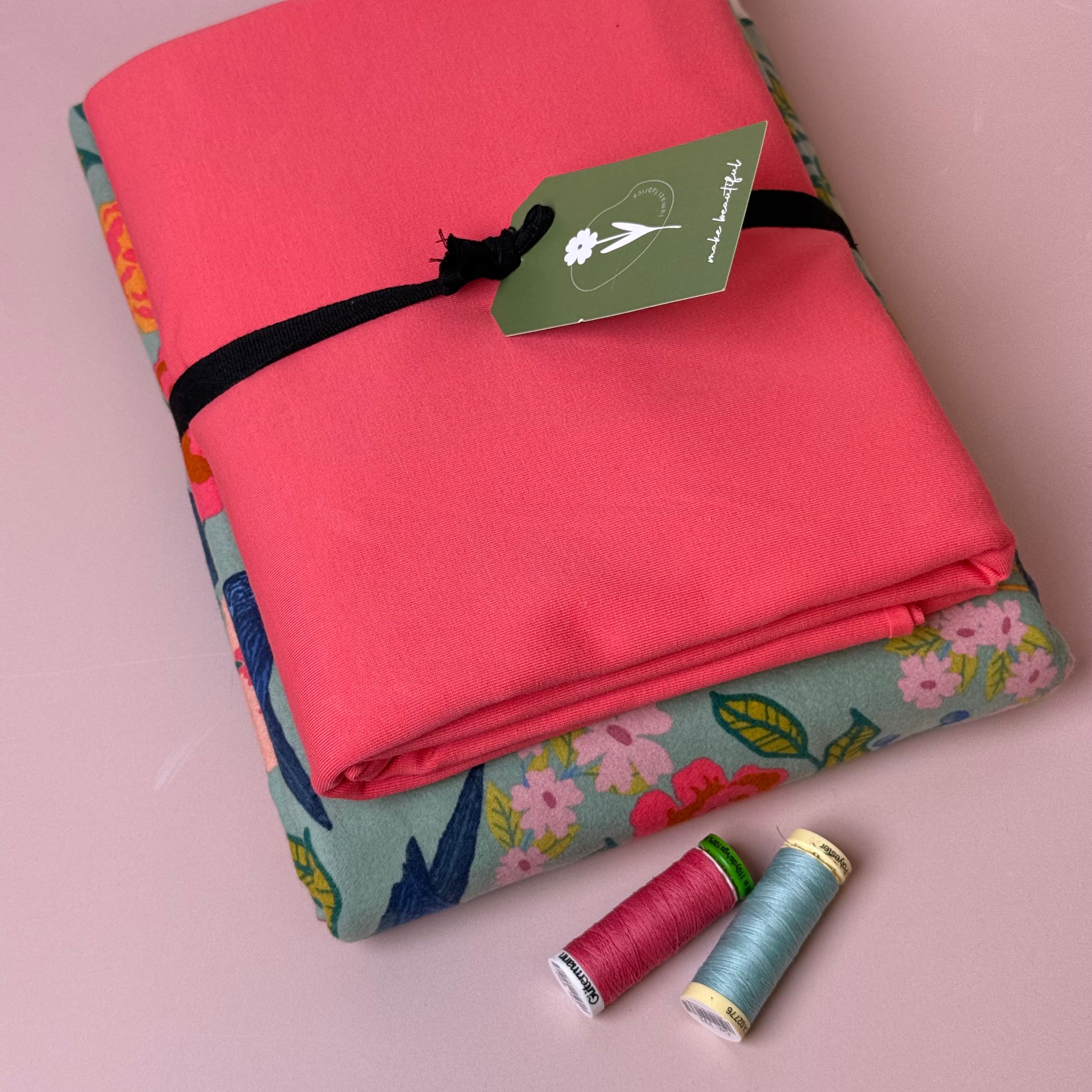 Art Gallery Fabrics - Blackbird Aviary Cotton Flannel from Starling