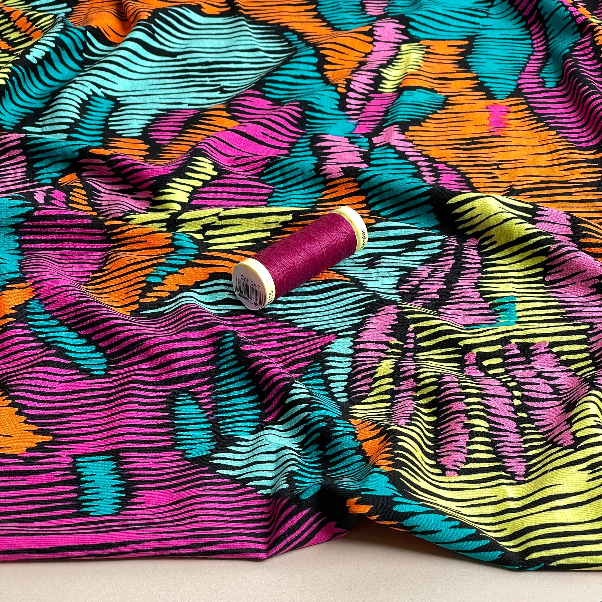 REMNANT 3 Metres (hole in centre of fabric) Scratches in Fuchsia Viscose Jersey Fabric