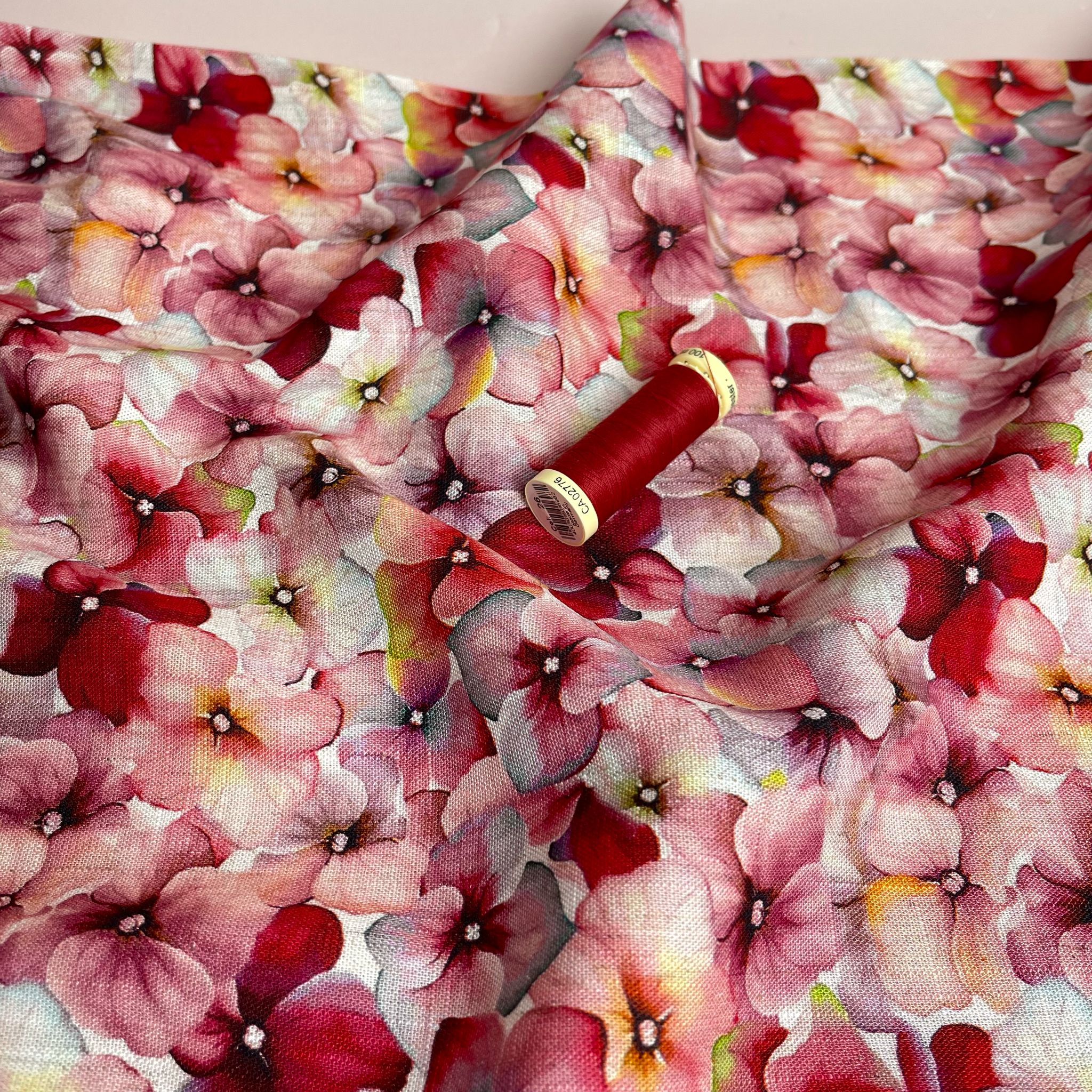 REMNANT 0.49 Metre - Romantic Blossoms Viscose Linen Fabric