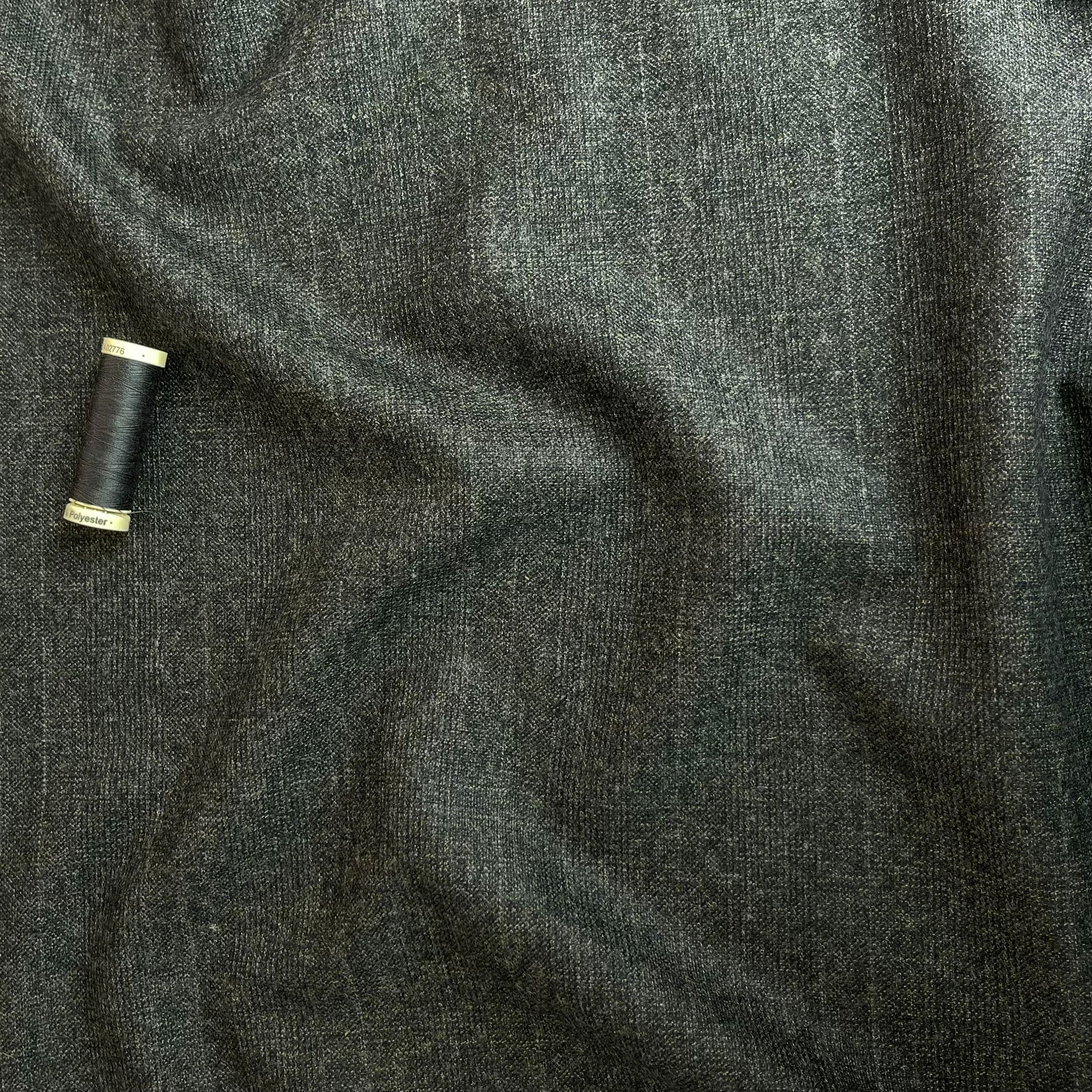 Deadstock Yarn Dyed Charcoal Check Pure Wool Suiting Fabric