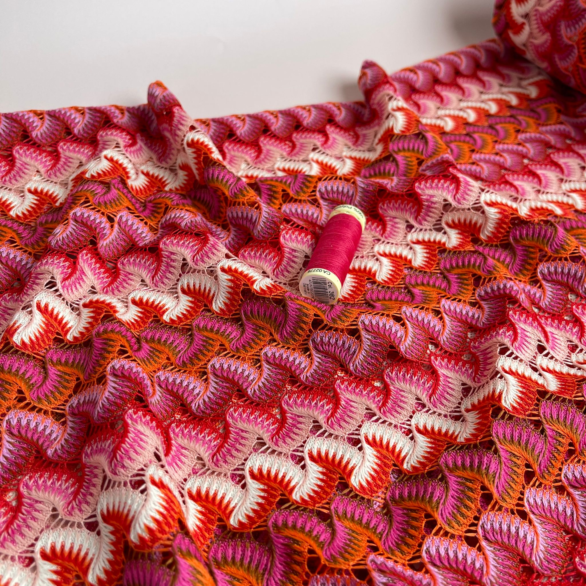 REMNANT 0.85 Metre - Sunset Gingko Waves Lace Knit Fabric
