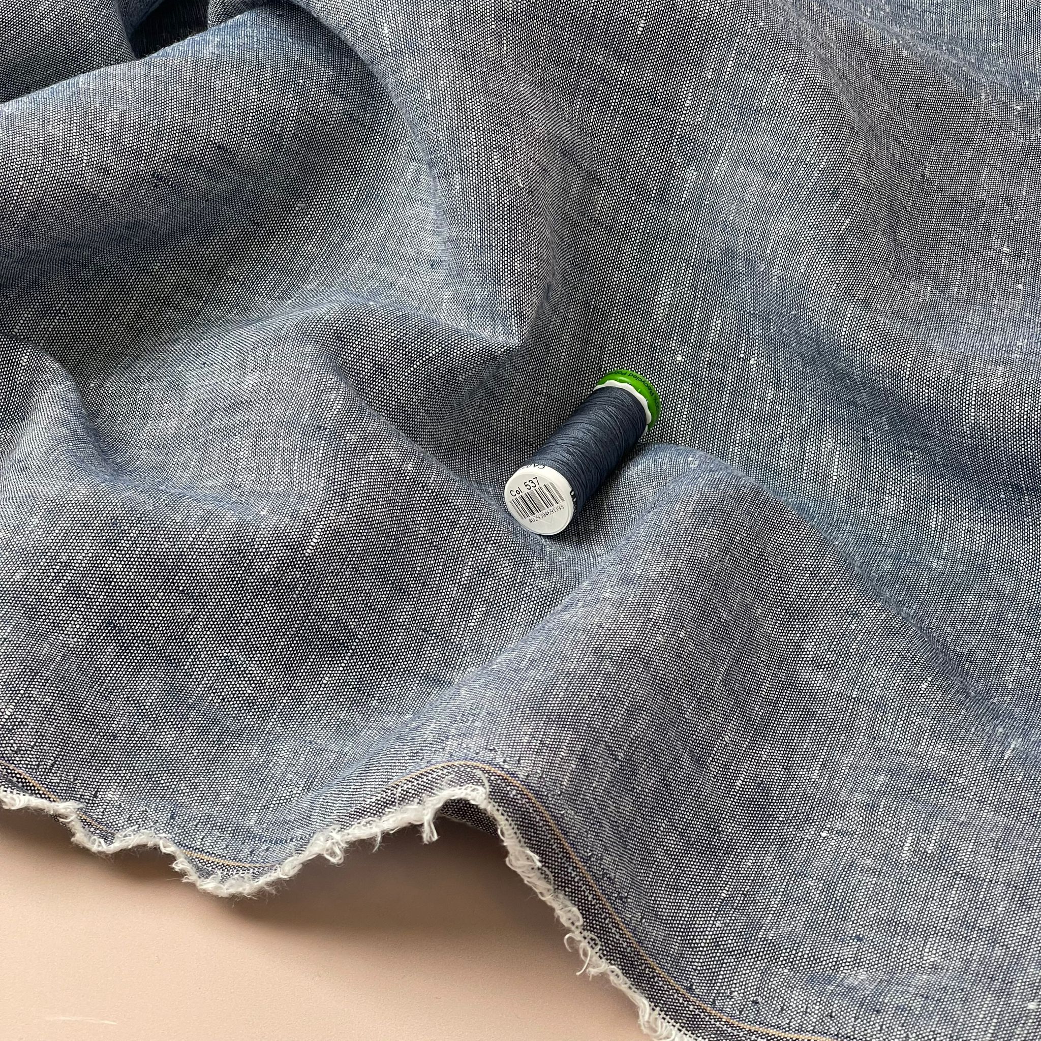 Yarn Dyed Pure Linen Fabric in Navy