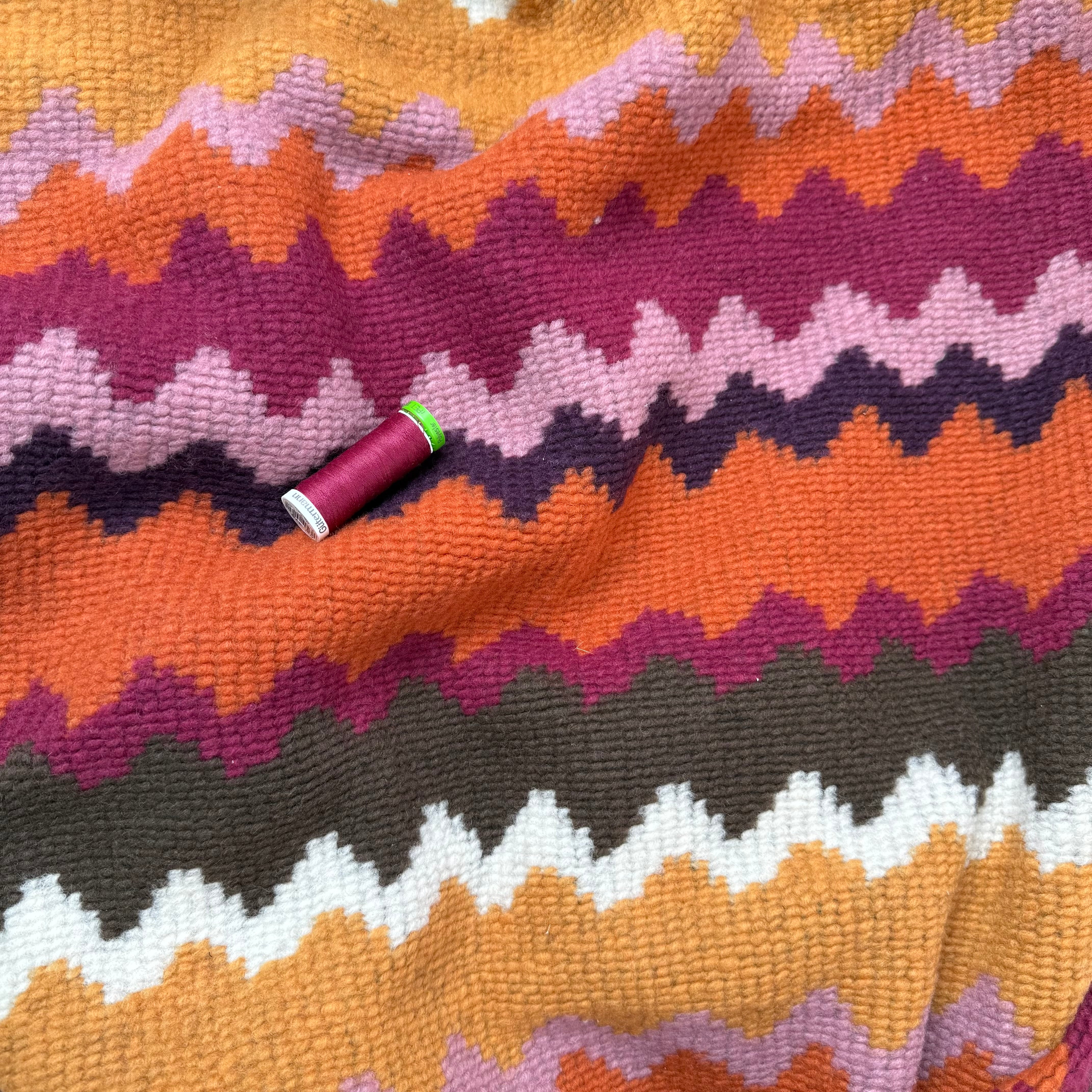 Jewel Zigzags Wool Blend Knitted Fabric