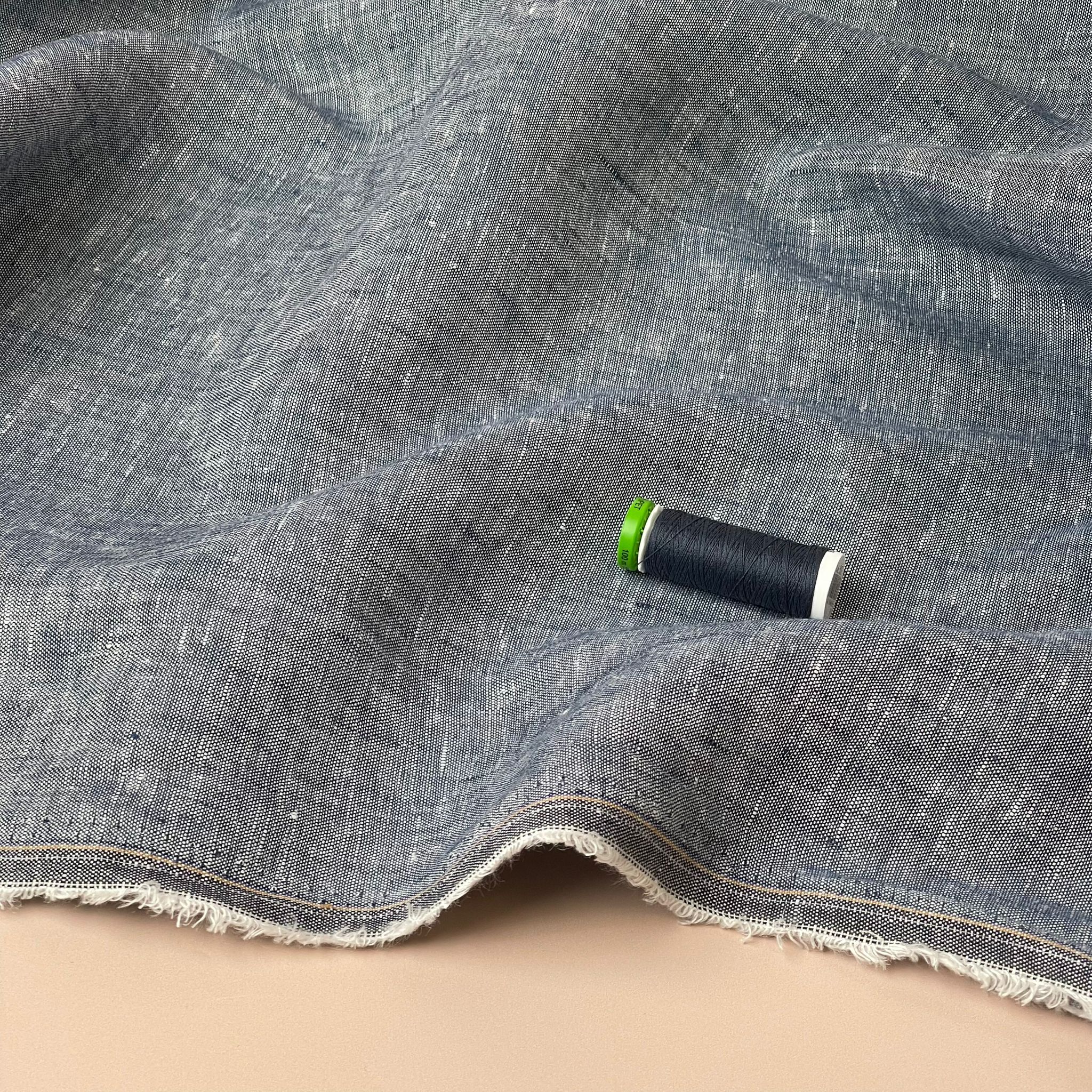 Yarn Dyed Pure Linen Fabric in Navy