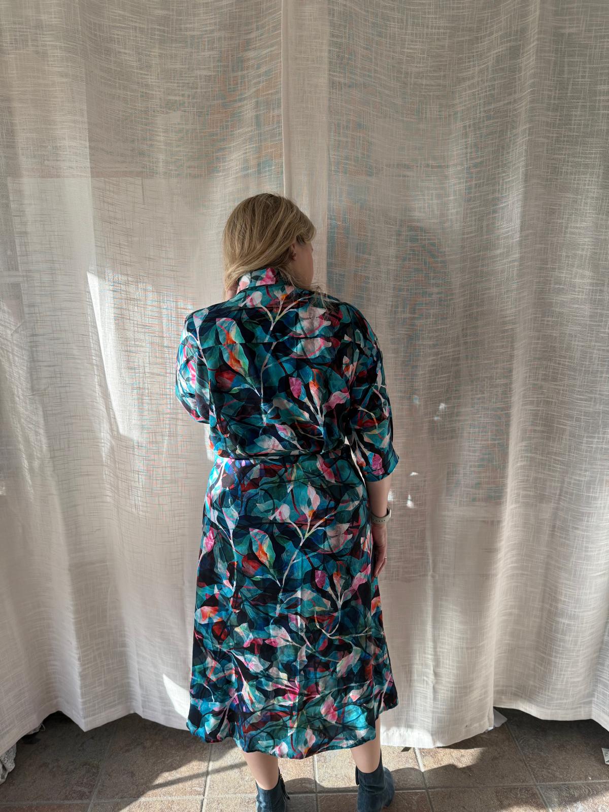 Sewing Kit - Silmu Shirt Dress in Painted Foliage Viscose