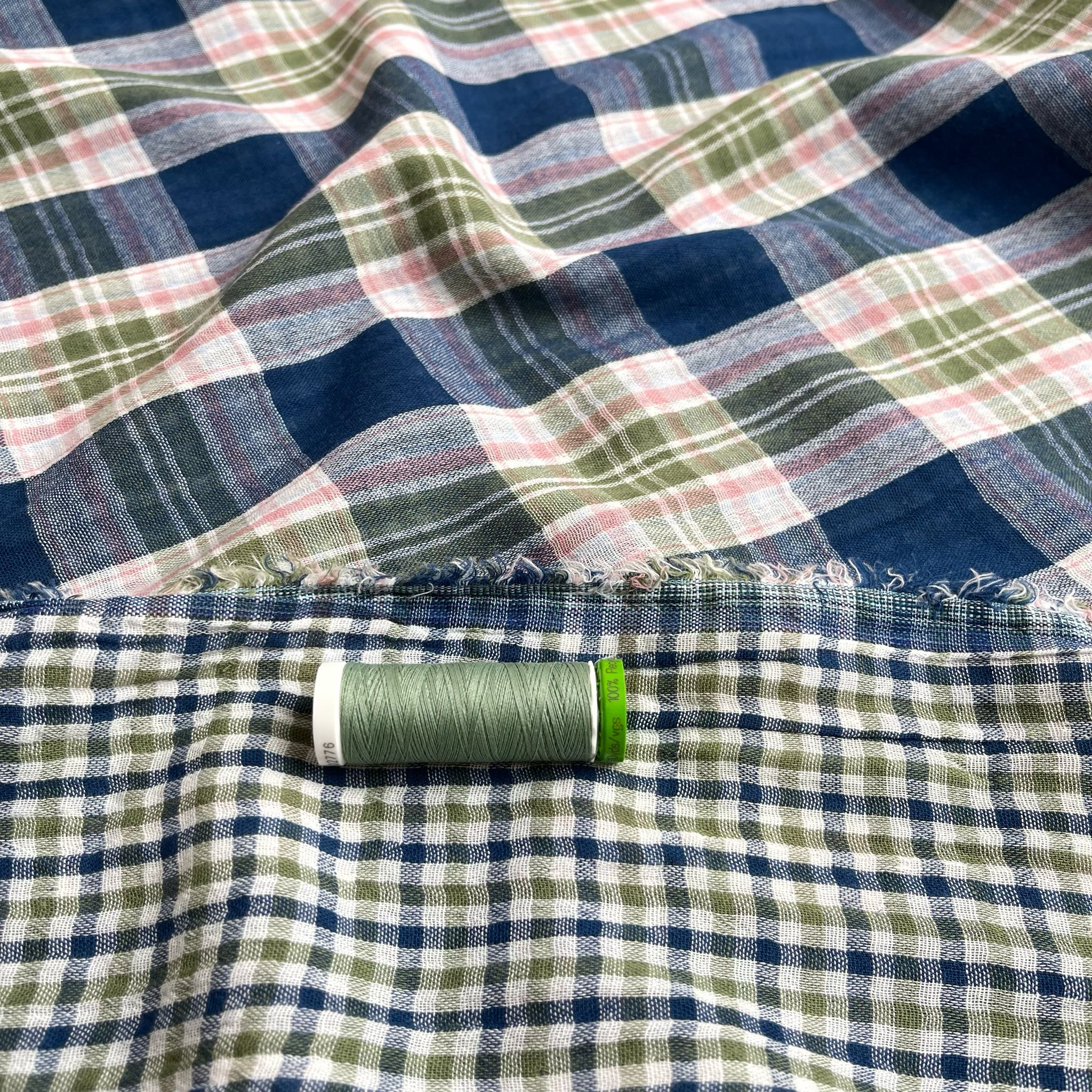 REMNANT 1.45 Metres - Reversible Grass Green Checked Cotton Double Gauze