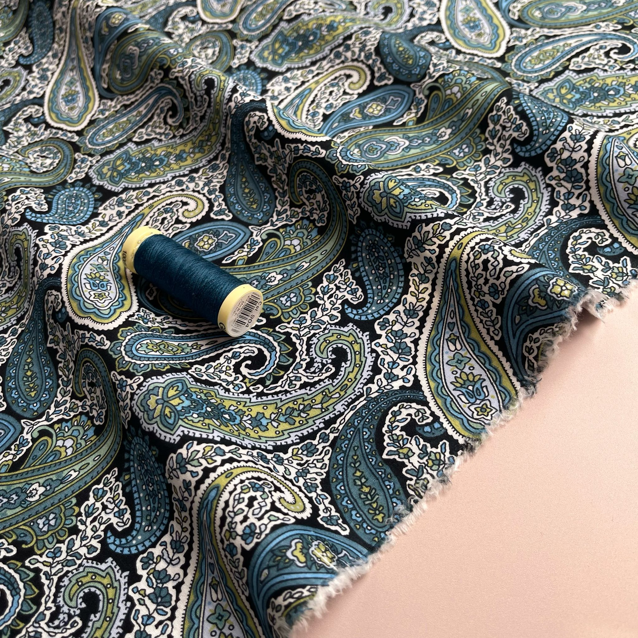 REMNANT 1.69 Metres - Midnight Forest Paisley Cotton Lawn Fabric