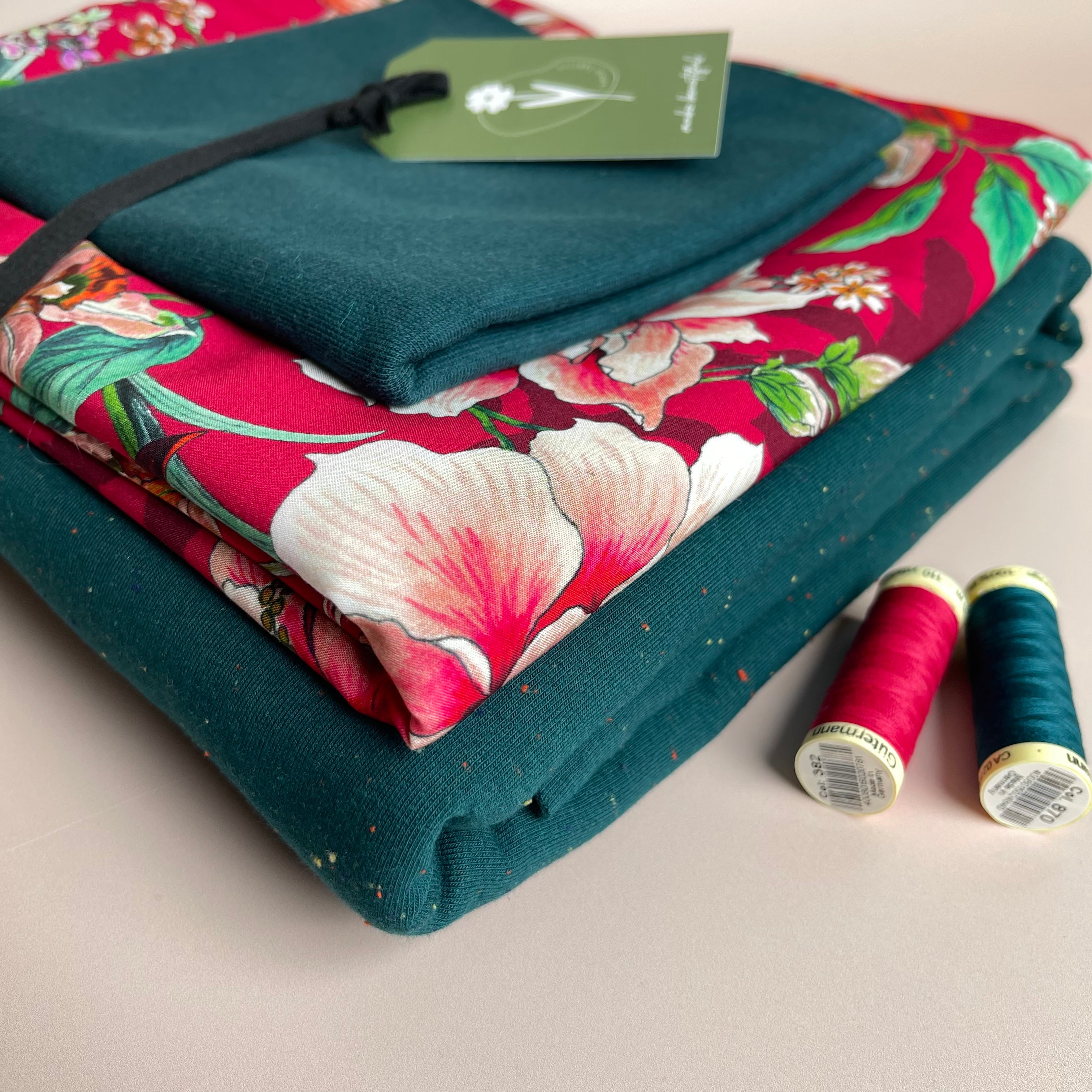 Make an Outfit Colour Bundle - Watercolour Tropics Viscose & Cosy Colours Sweat-shirting