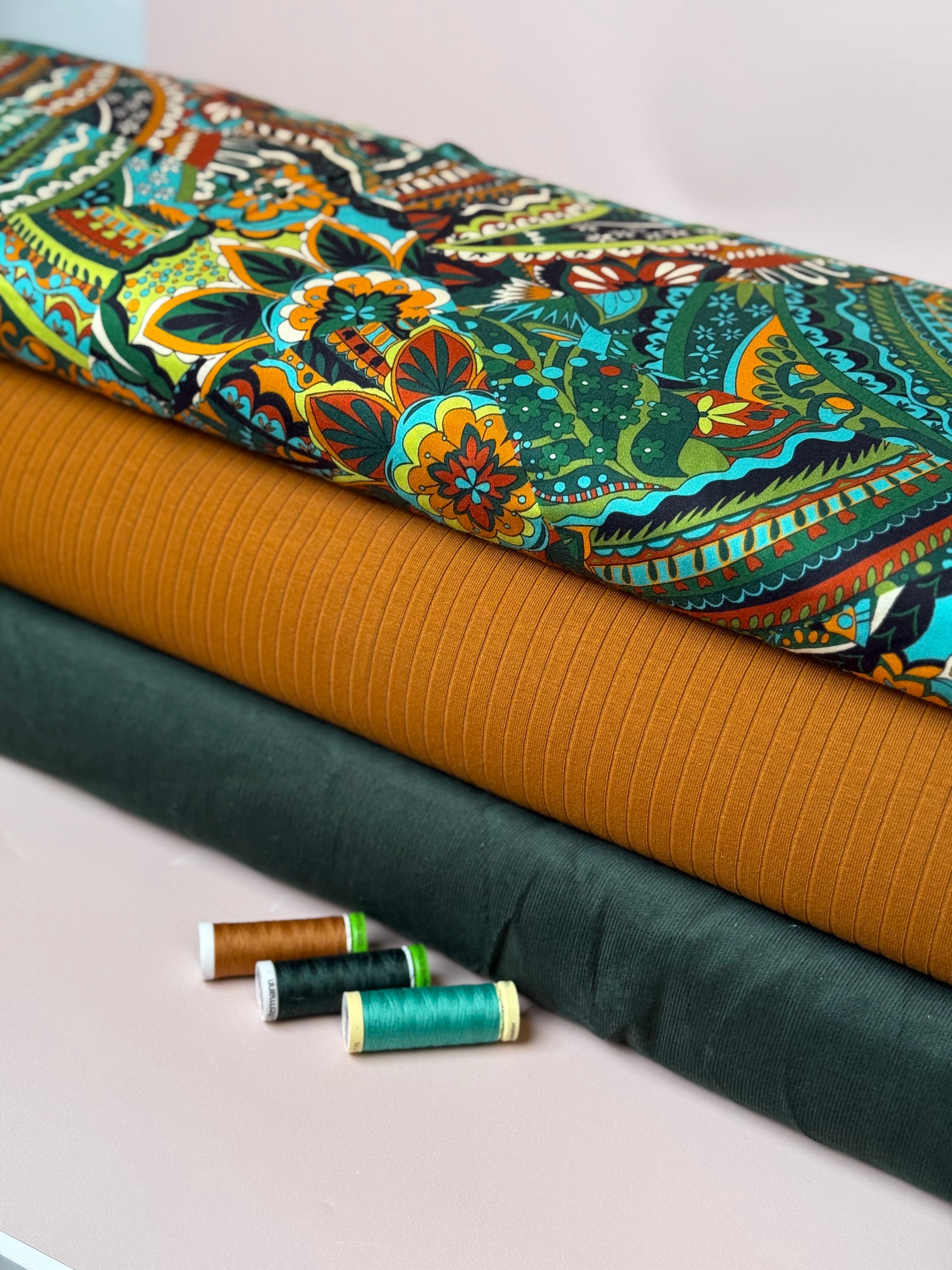21 Wale Cotton Needlecord in Forest Green