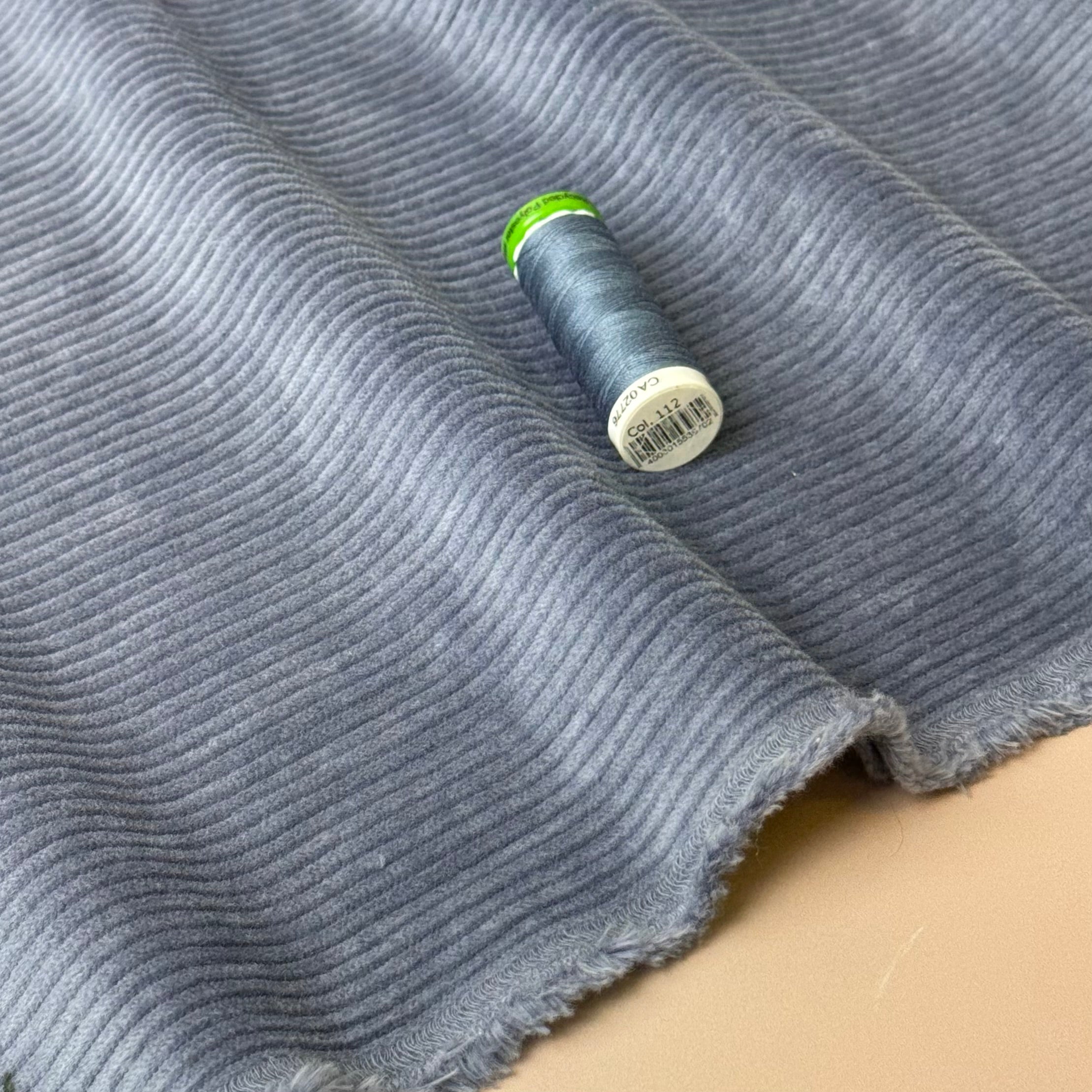 Stretch Washed Corduroy 4.5W in Oceanveiw