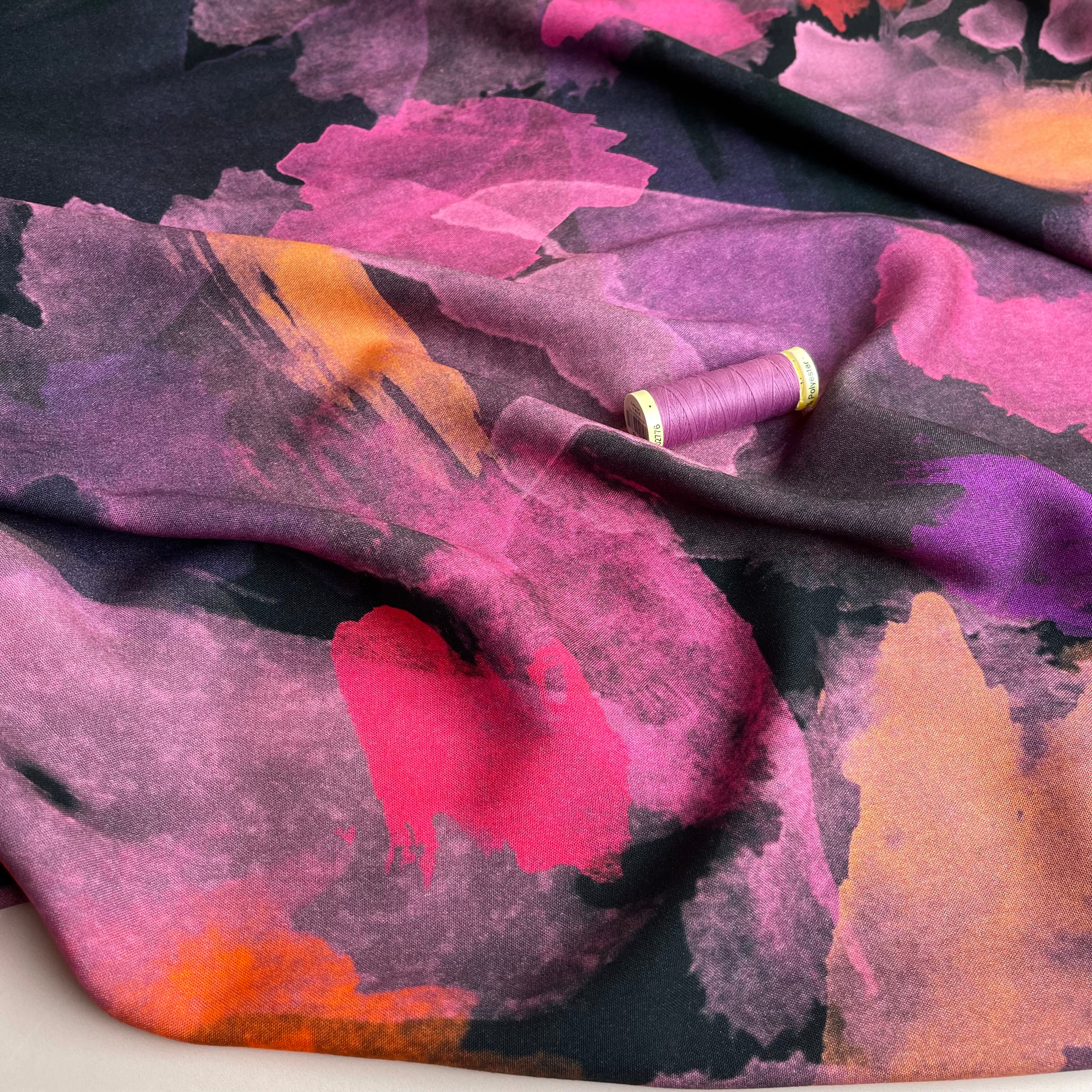 Bold Brushstrokes Viscose Pink with LENZING™ ECOVERO™ fibres