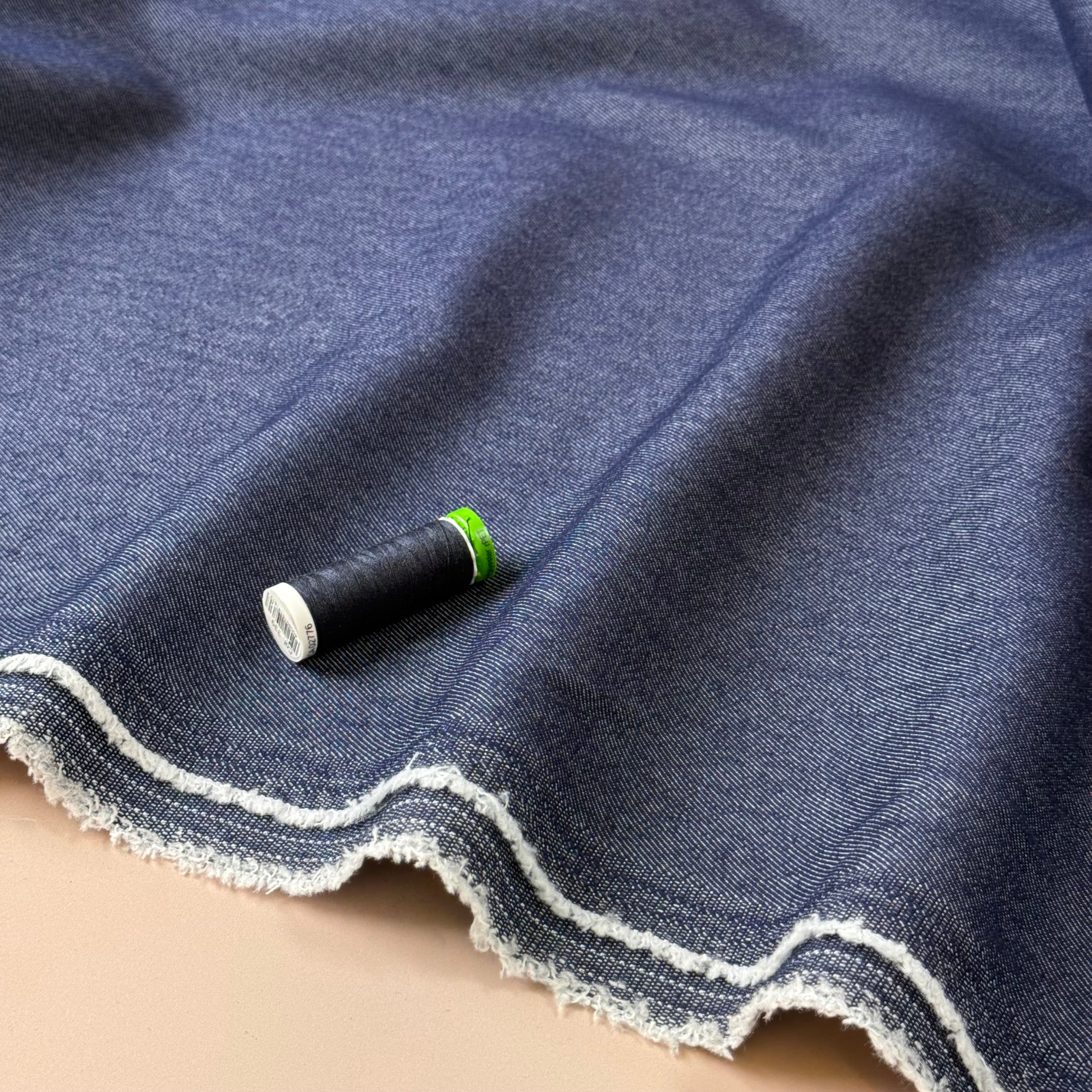 Vintage Stretch Denim in Navy