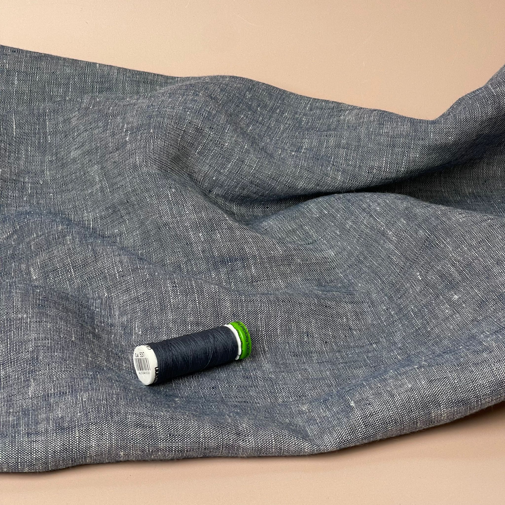 Yarn Dyed Pure Linen Fabric in Navy