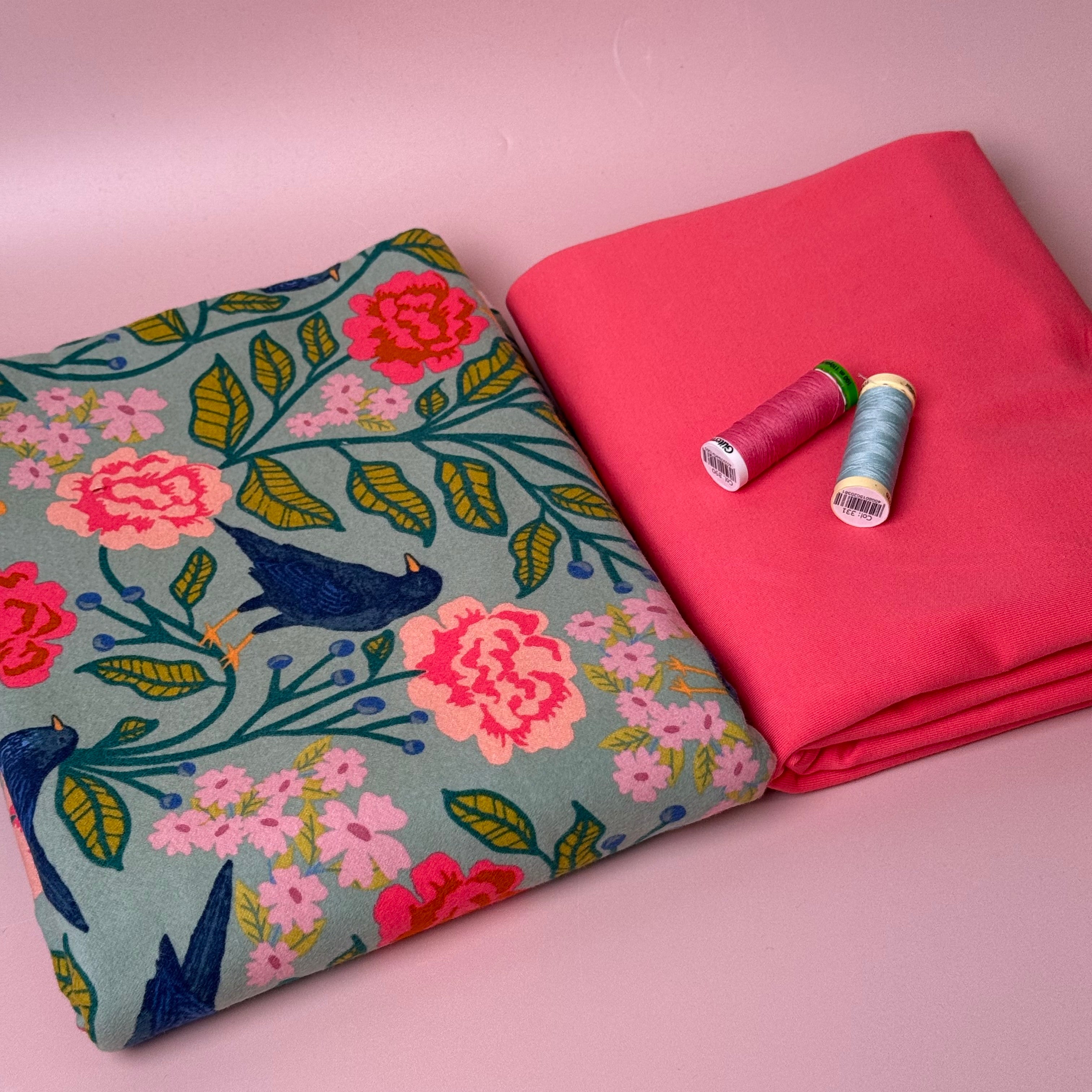 Art Gallery Fabrics - Blackbird Aviary Cotton Flannel from Starling