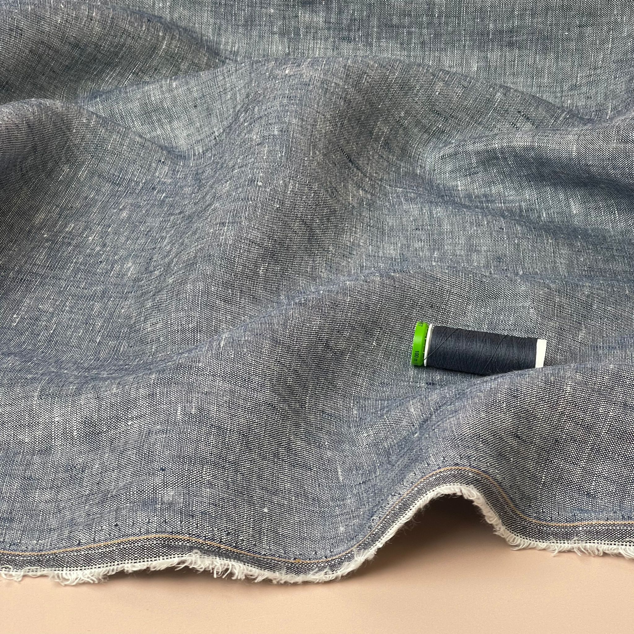 Yarn Dyed Pure Linen Fabric in Navy