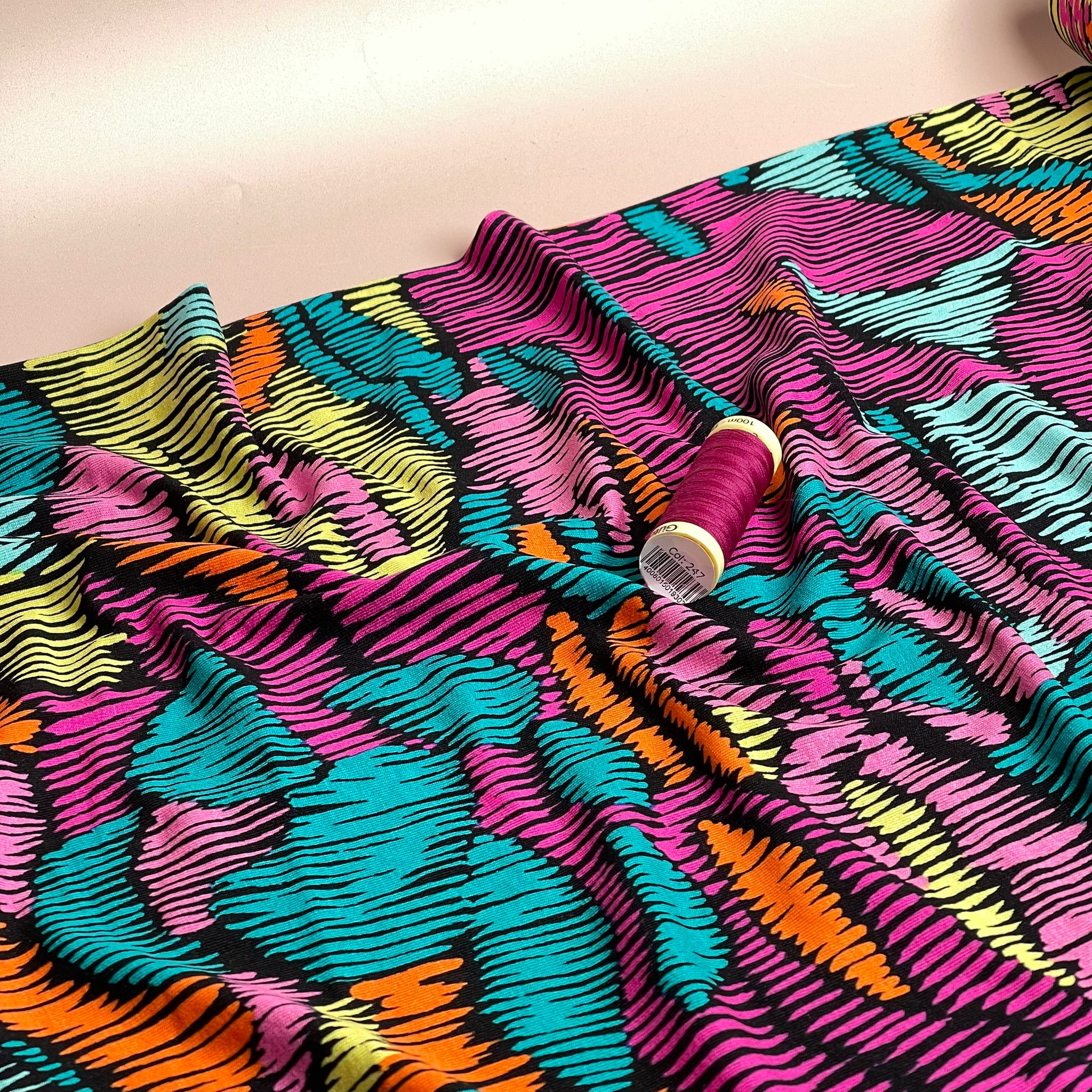 REMNANT 3 Metres (hole in centre of fabric) Scratches in Fuchsia Viscose Jersey Fabric