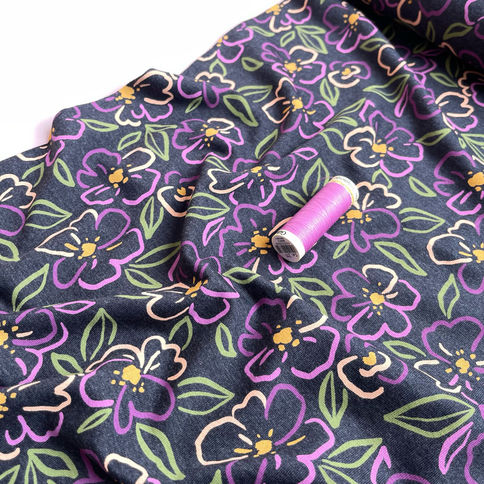 REMNANT 0.53 Metre - Floral Outline on Dark Grey Melange Jersey Fabric