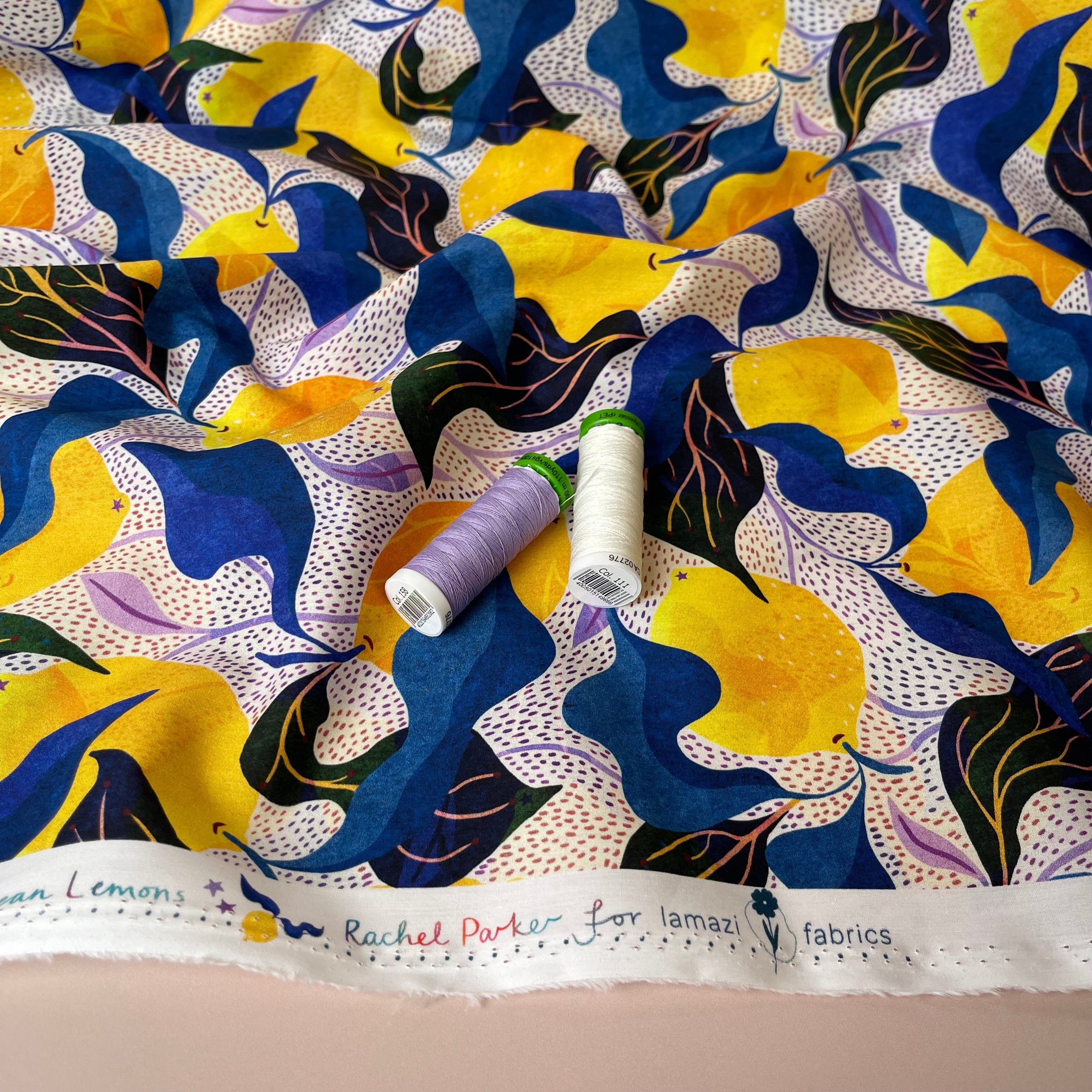 Sewing Kit - Silmu Shirt in Mediterranian Lemons Cotton Lawn