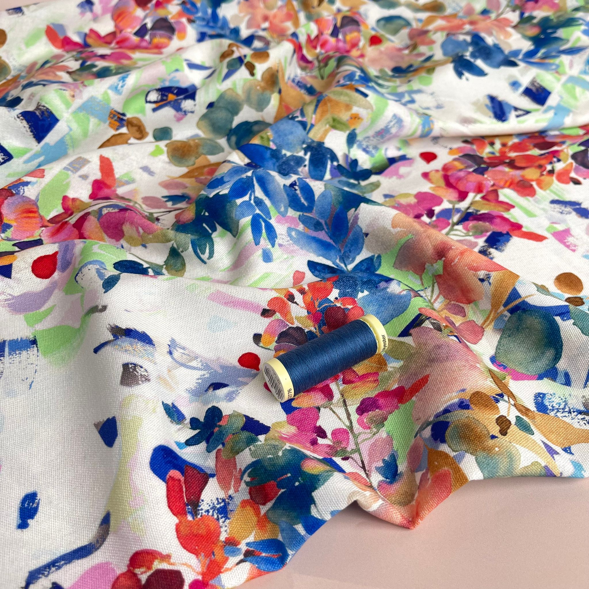 REMNANT 0.47 metre - Vivid Foliage Viscose Linen Fabric