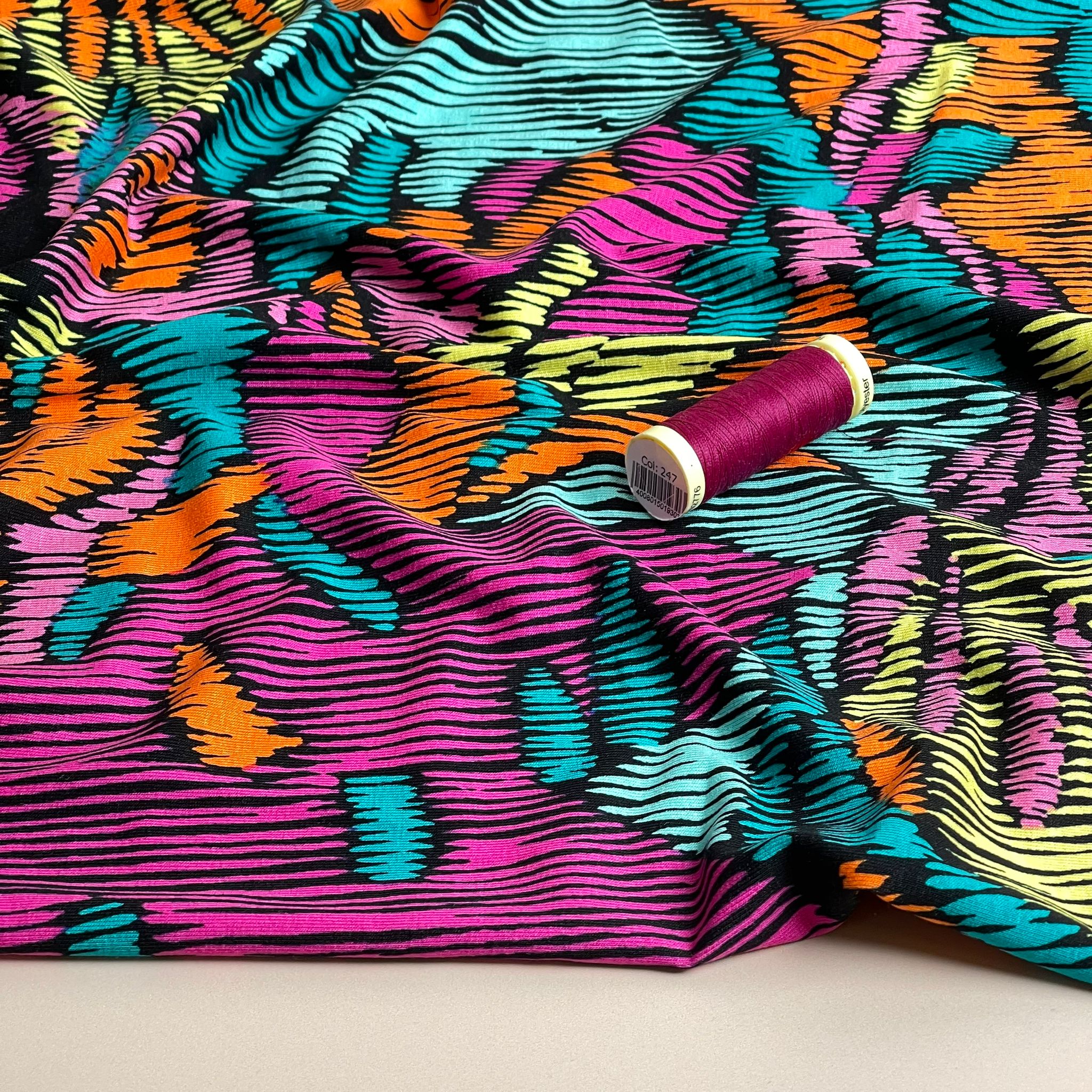 REMNANT 3 Metres (hole in centre of fabric) Scratches in Fuchsia Viscose Jersey Fabric