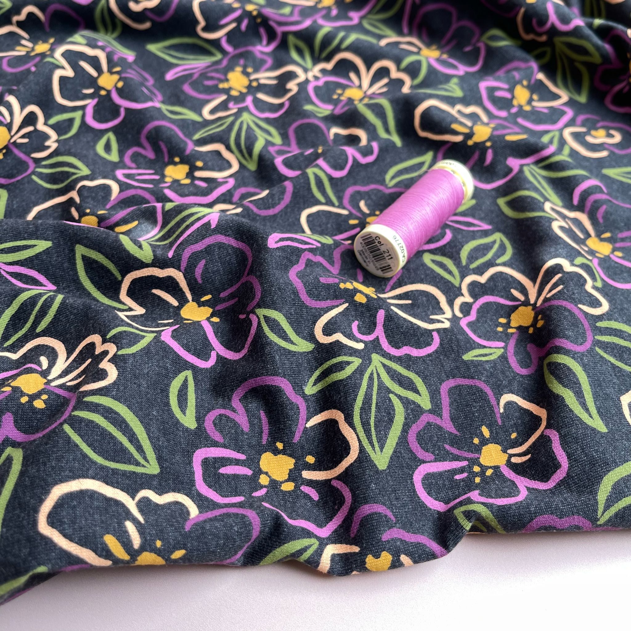 REMNANT 0.53 Metre - Floral Outline on Dark Grey Melange Jersey Fabric