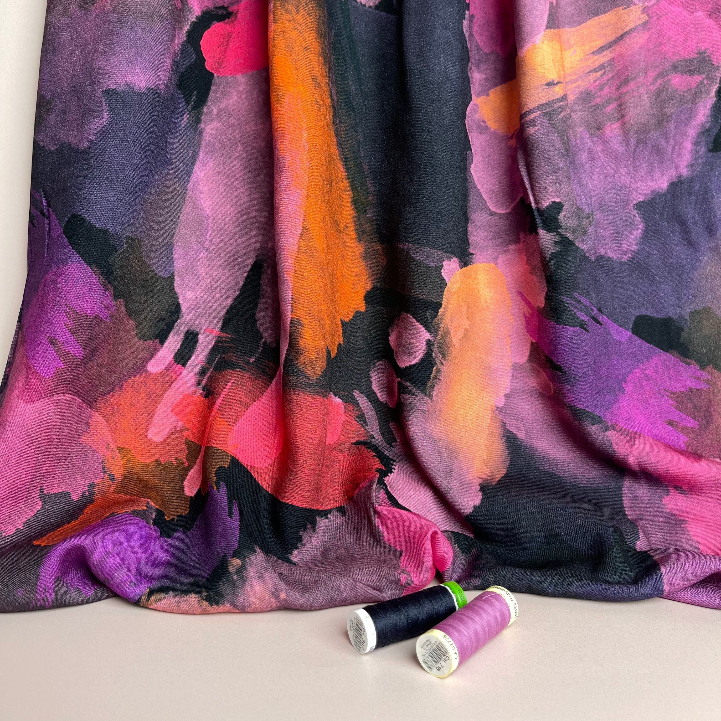 Bold Brushstrokes Viscose Pink with LENZING™ ECOVERO™ fibres