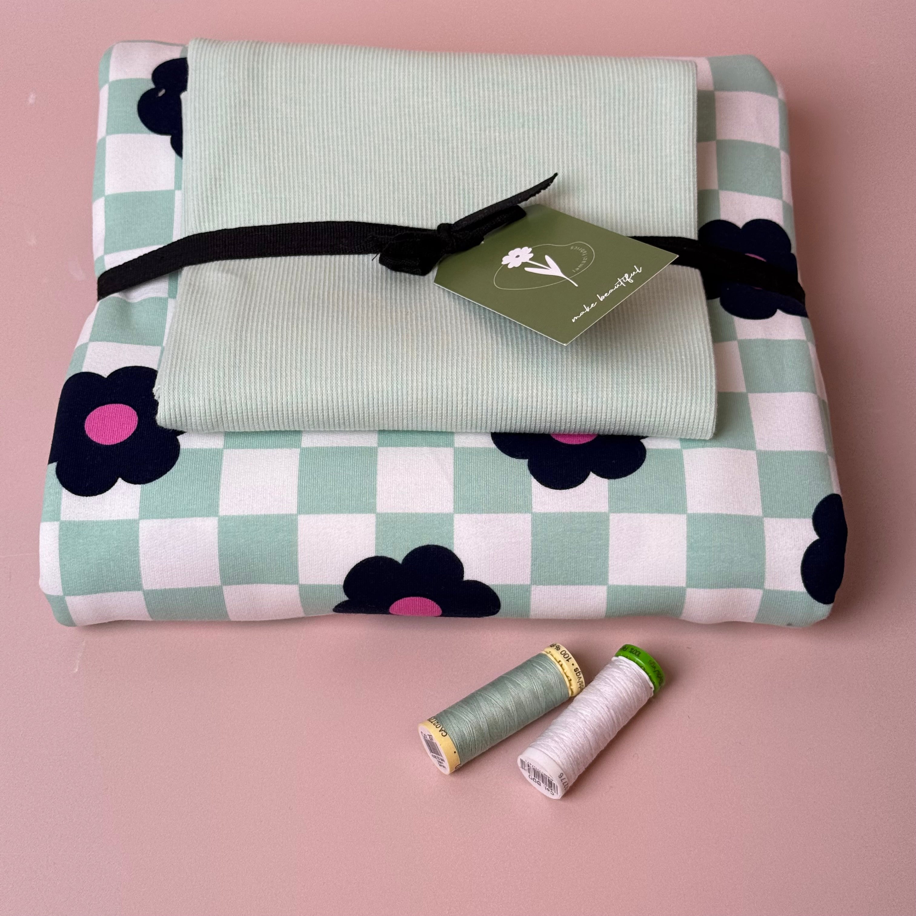 Colour Bundles - Gingham Flowers Green Sweatshirt & Ribbing