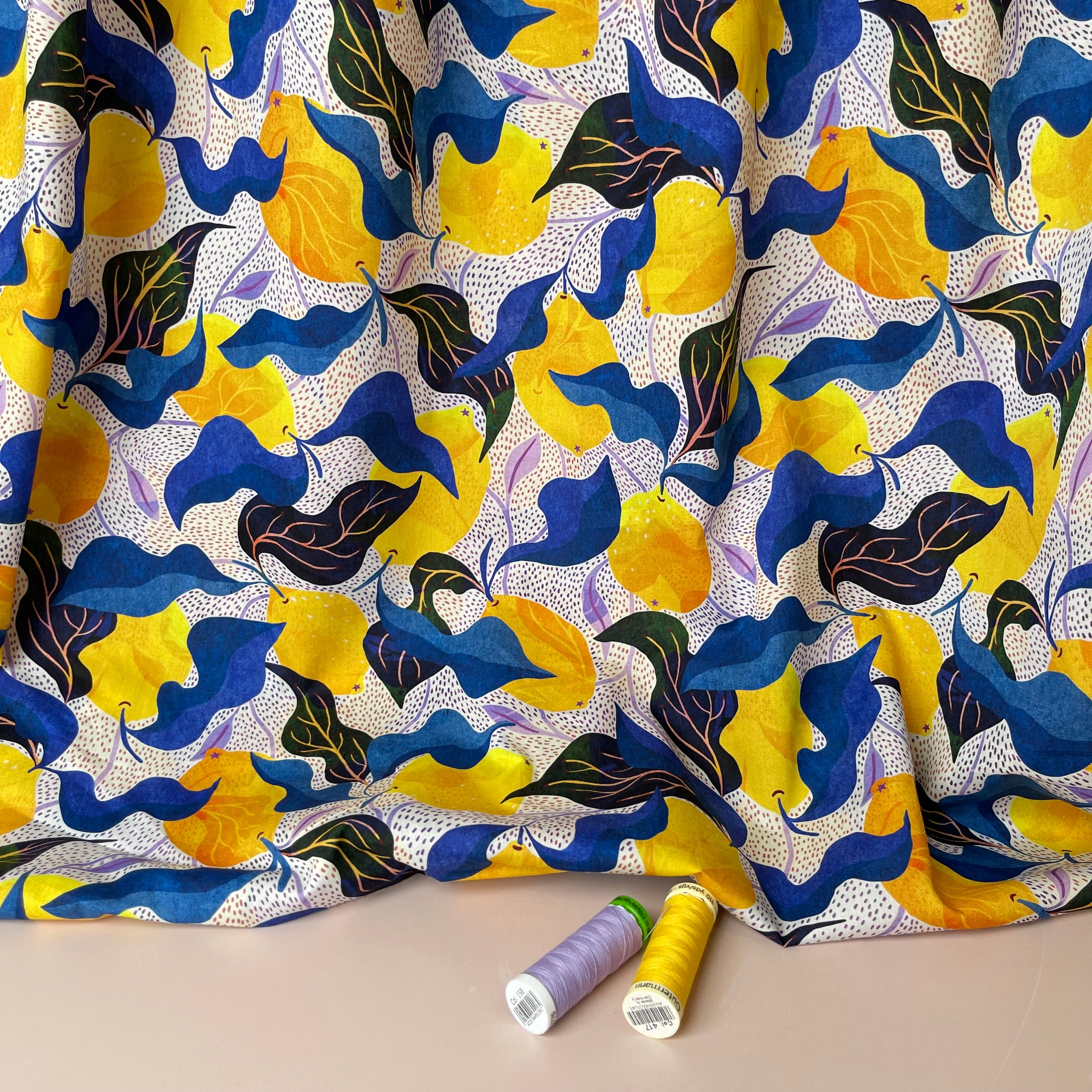 Sewing Kit - Silmu Shirt in Mediterranian Lemons Cotton Lawn