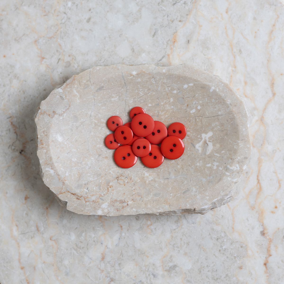 Atelier Brunette - Classic Shine Buttons - Poppy Tangerine 12mm