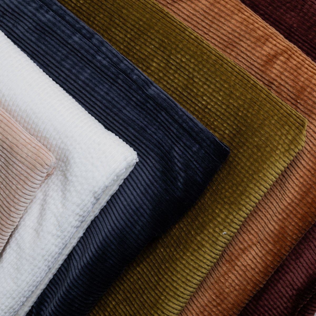 REMNANT 1.96 Metres - Atelier Brunette - Bubble Sandy Sand Cotton Corduroy