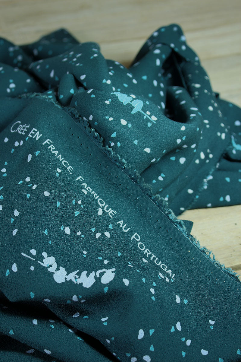 REMNANT 0.63 Metre - Églantine & Zoé - Lyptus Dark Lagoon Viscose Crepe Fabric