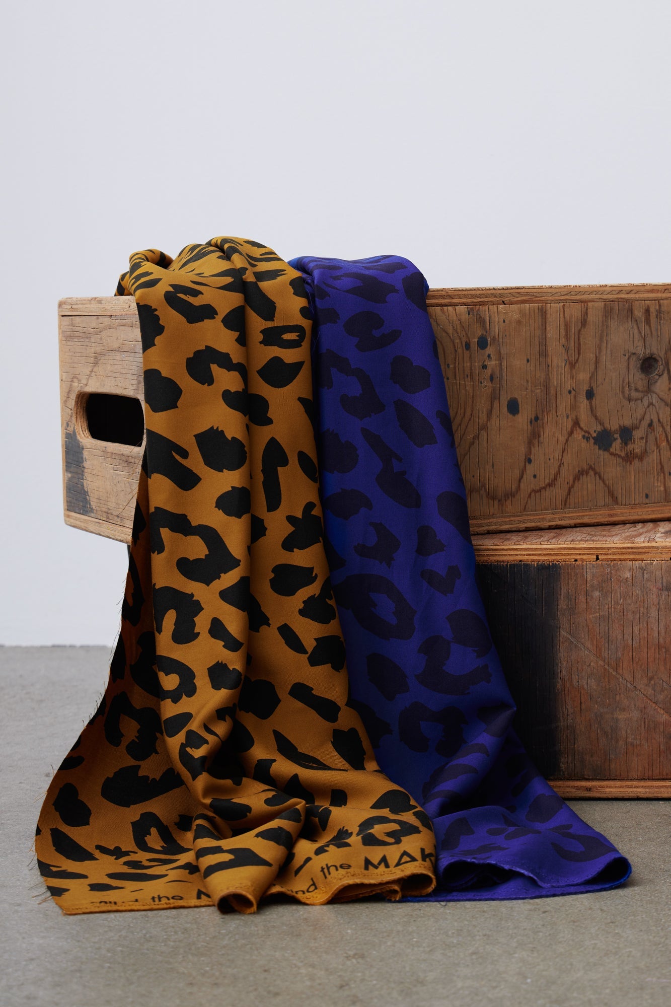 Mind The MAKER - Urban Leo Cobalt Blue Viscose Twill with LENZING™ ECOVERO™ fibres