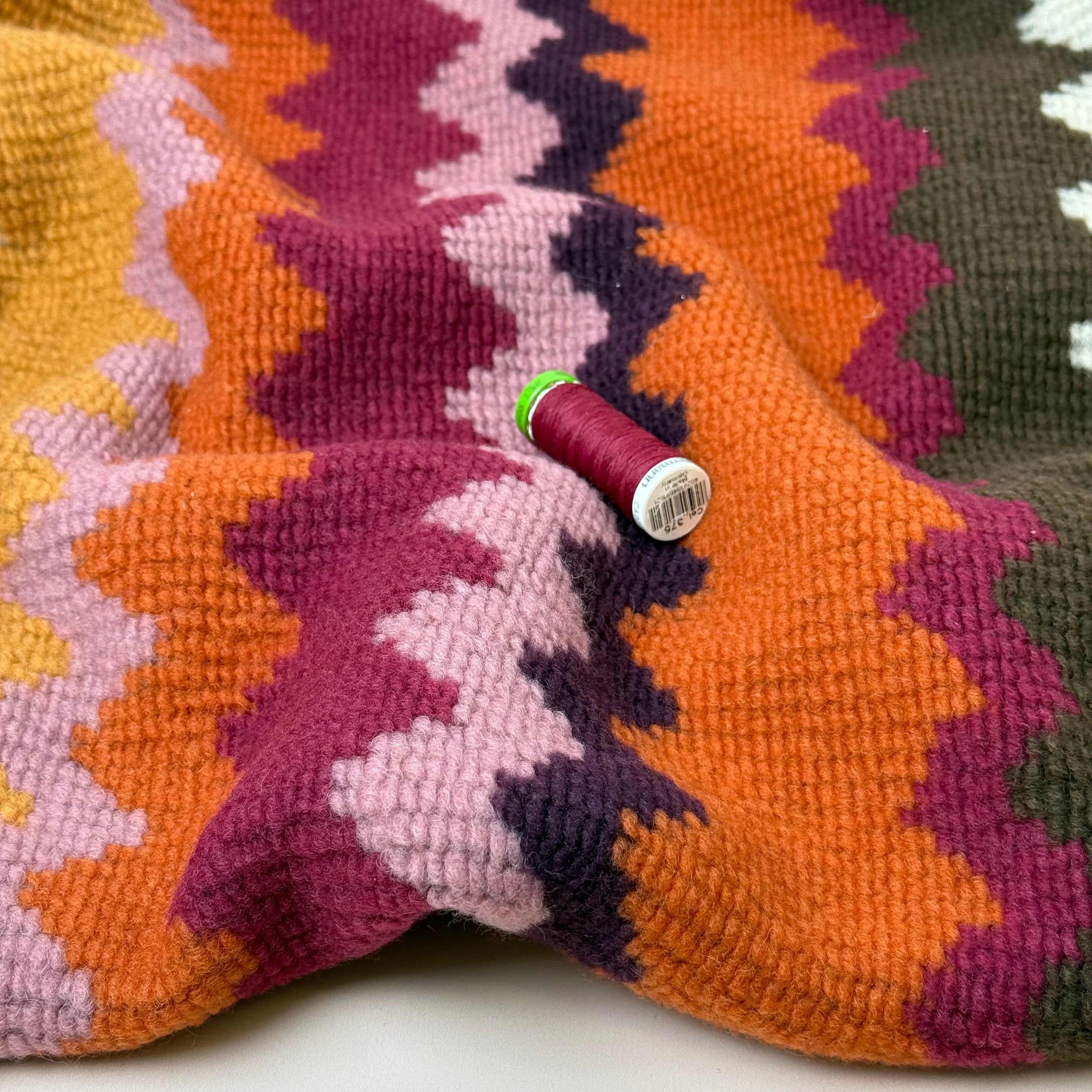 Jewel Zigzags Wool Blend Knitted Fabric