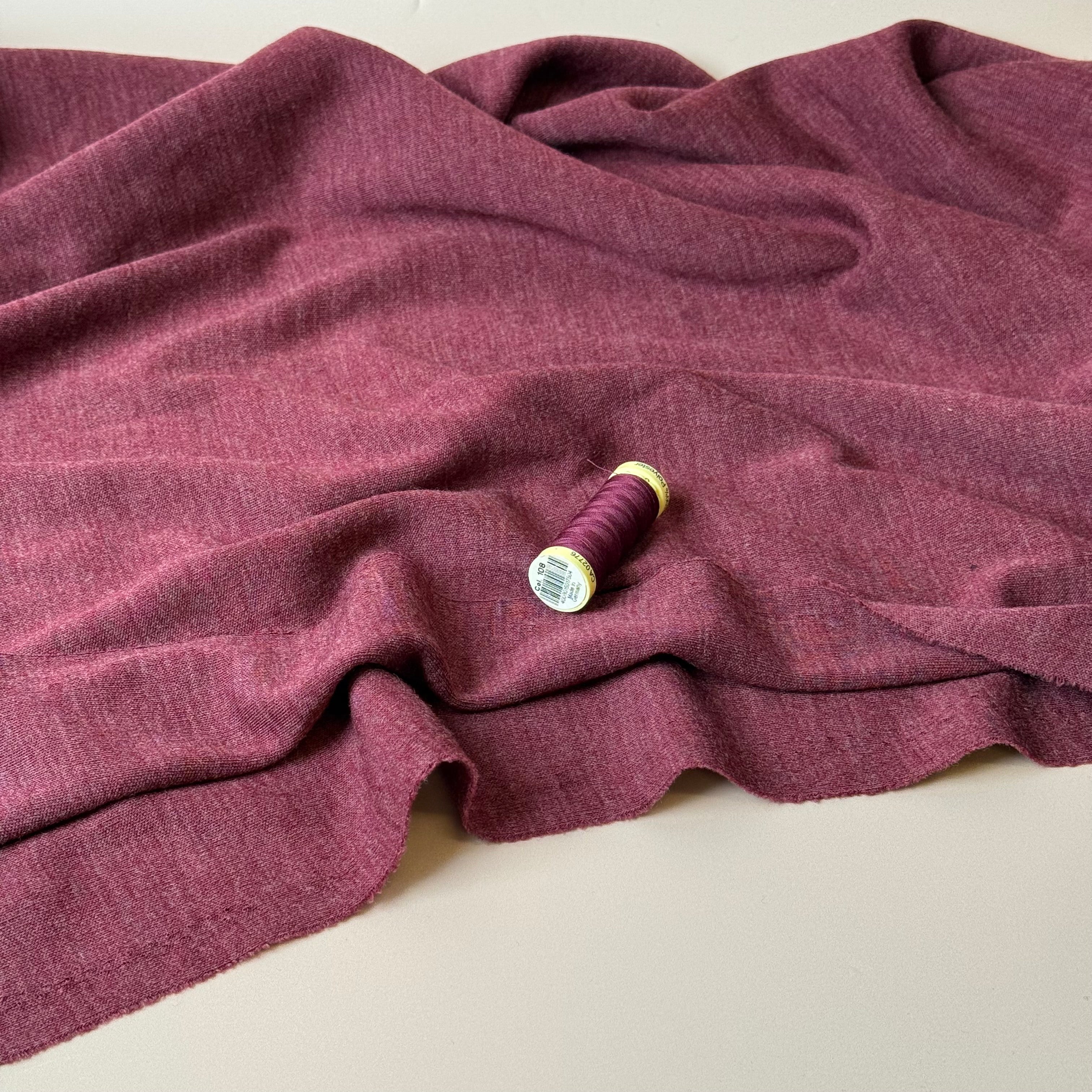 Pure Merino Wool Sweater Knit in Burdeaux Melange