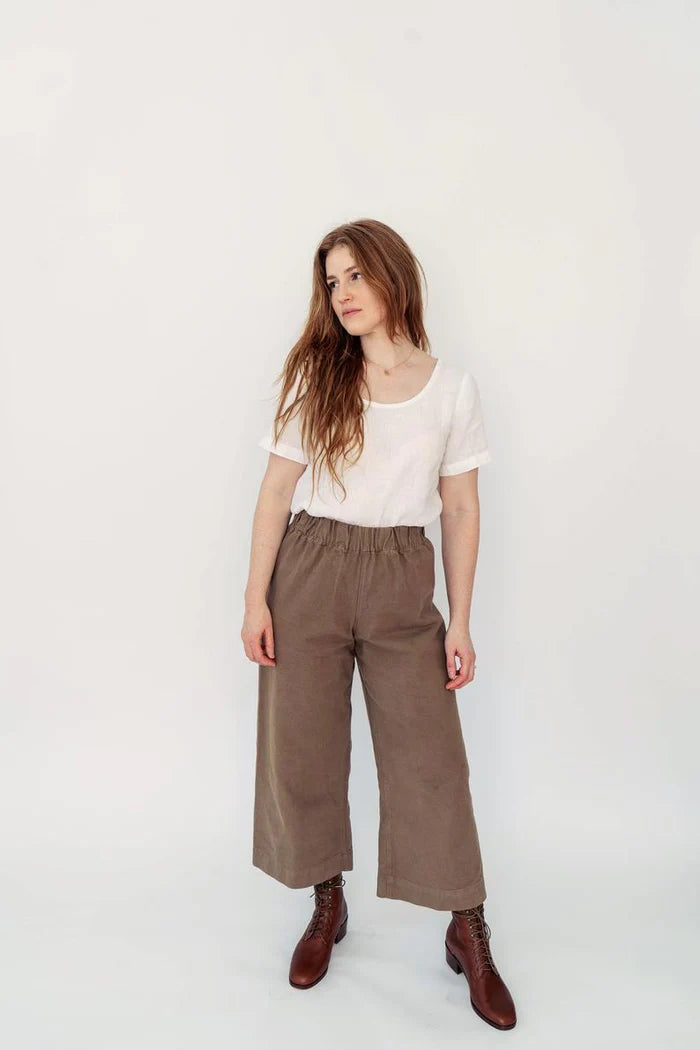 Anna Allen - Pomona Trousers and Shorts Pattern