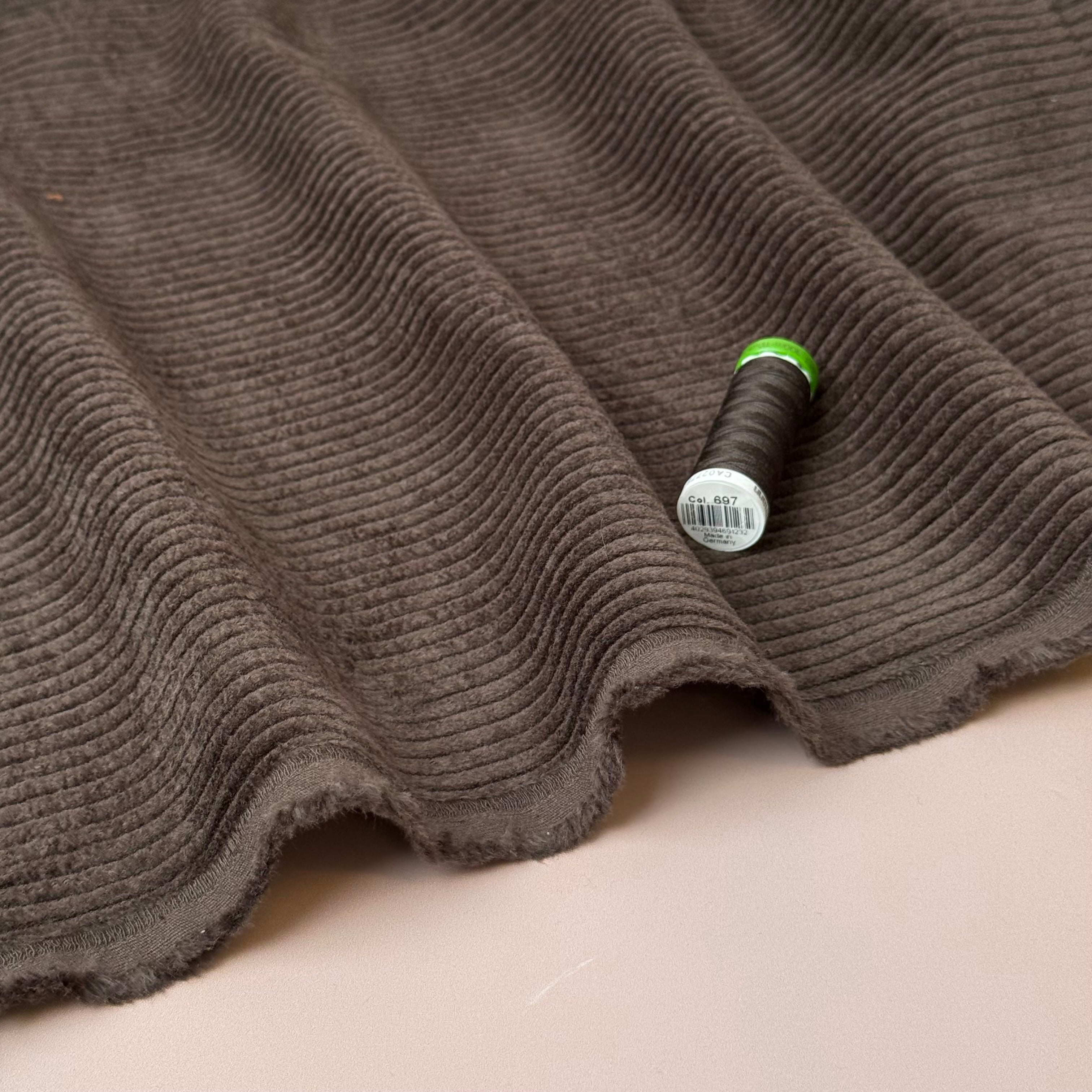 Pure Cotton Washed Corduroy 4.5W in Brown