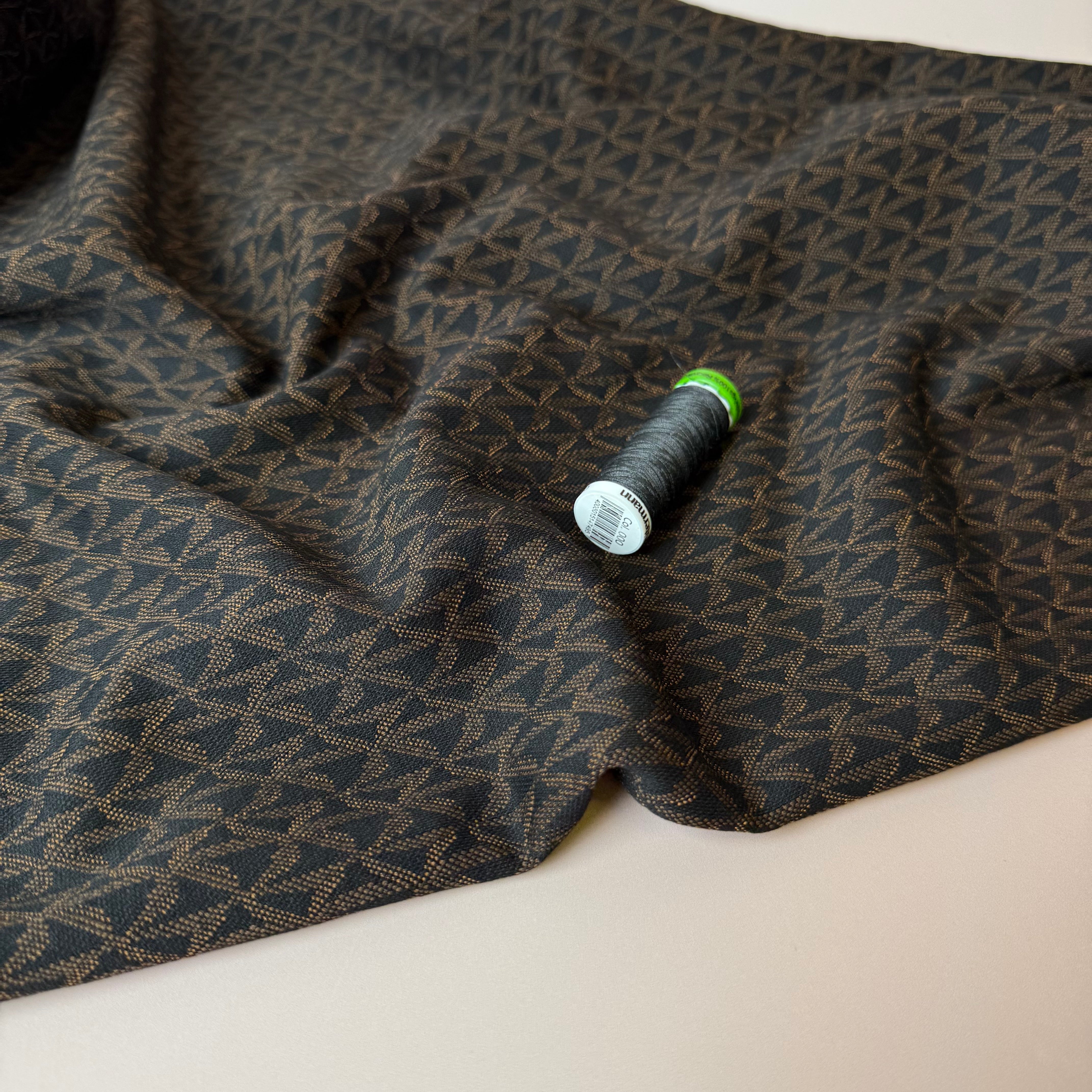Retro Stars Dark Brown Yarn Dyed Jacquard Knit
