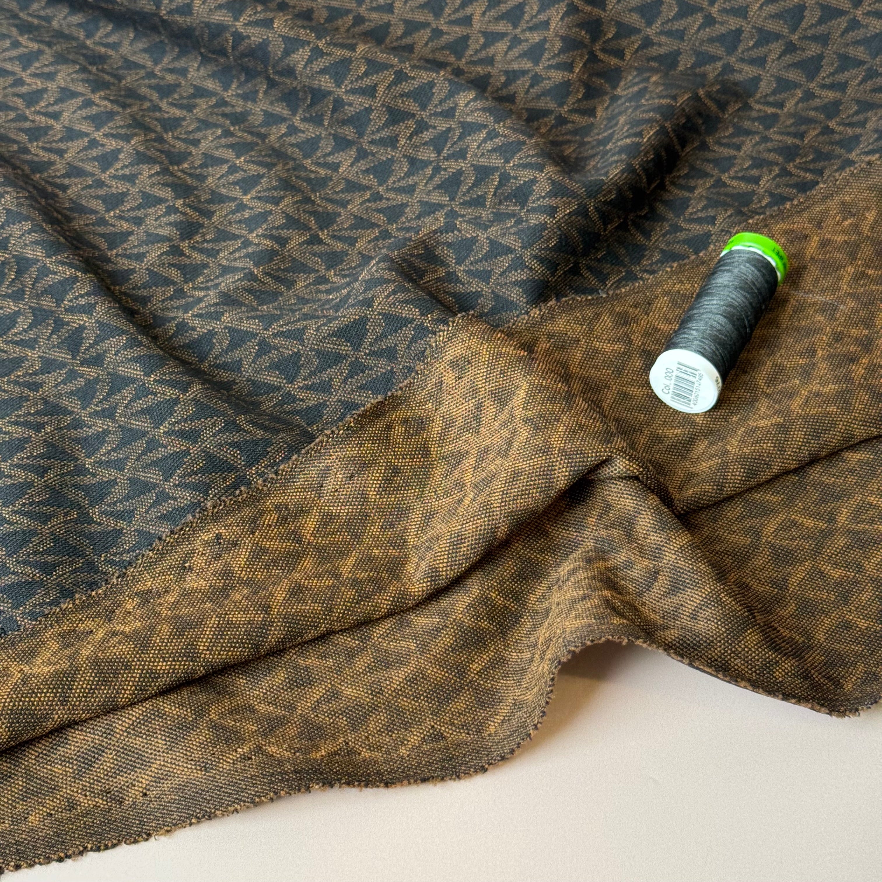 Retro Stars Dark Brown Yarn Dyed Jacquard Knit