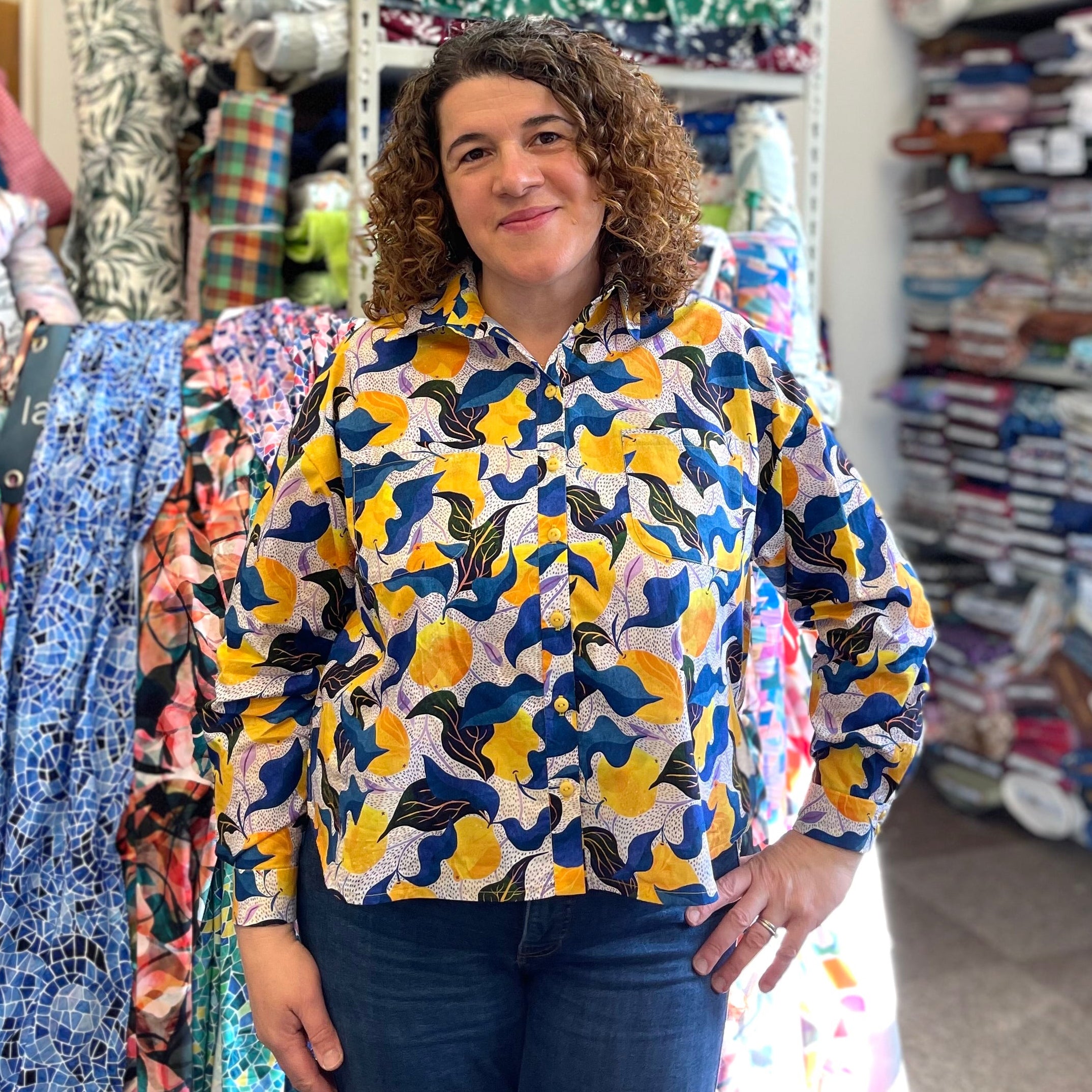 Sewing Kit - Silmu Shirt in Mediterranian Lemons Cotton Lawn