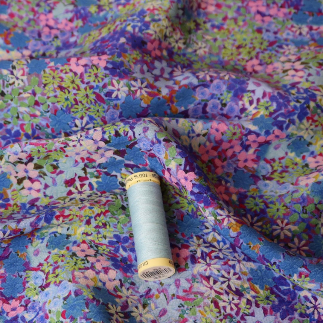 REMNANt 0.70 metre - Ditsy Lilac Field Viscose Fabric with LENZING™ ECOVERO™ Fibres