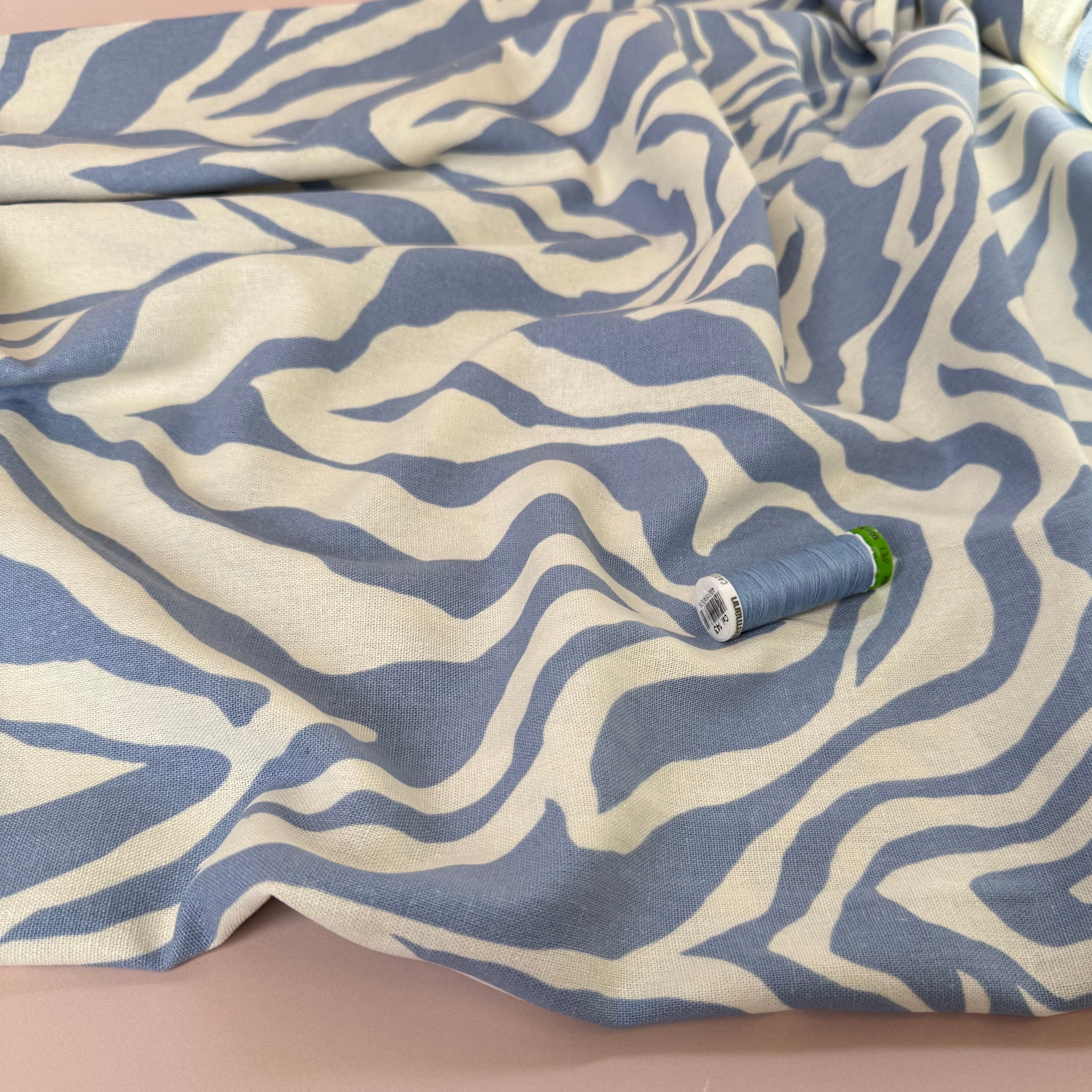 REMNANT 0.45 Metre - Zebra Blue and Off-White Linen Viscose Blend Fabric