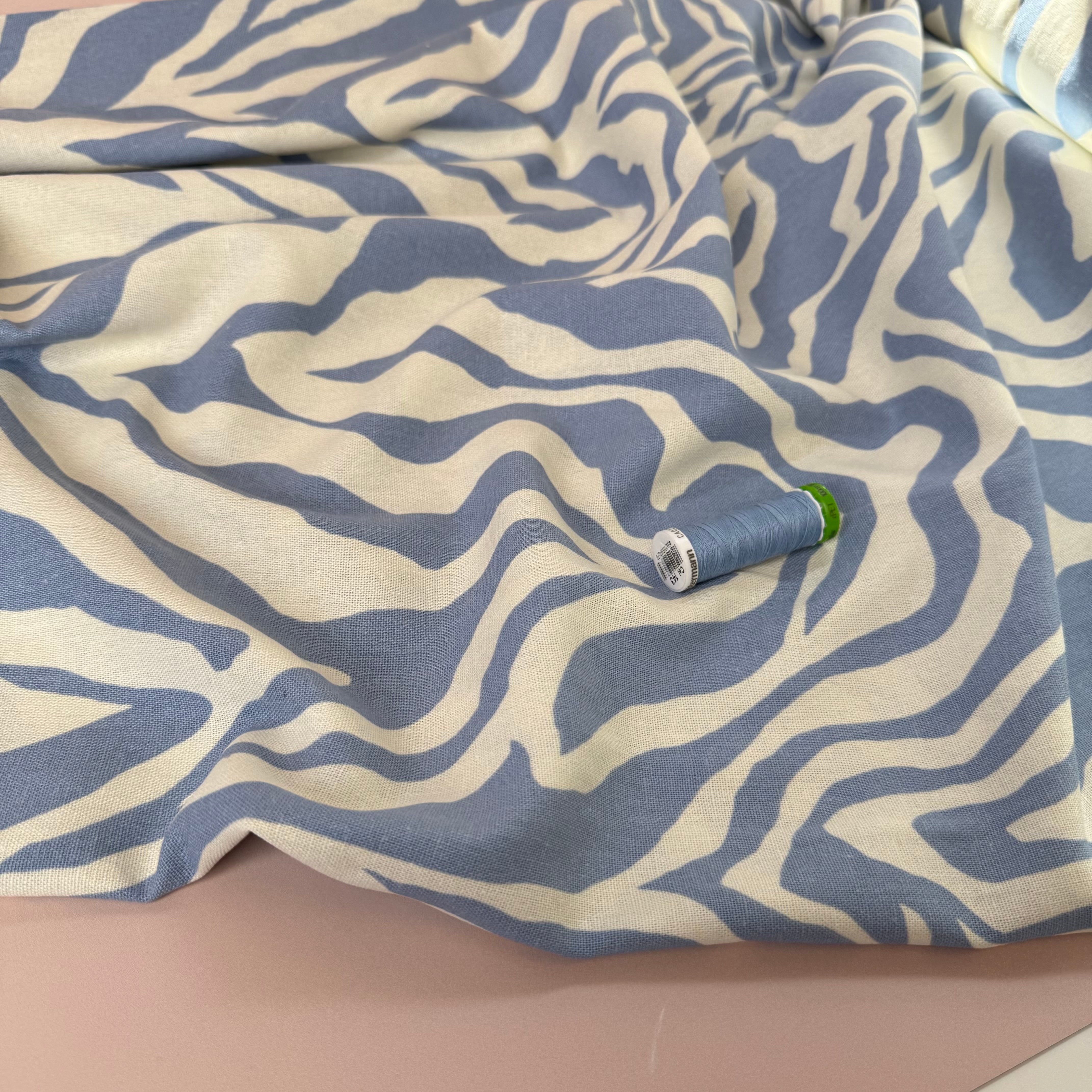 REMNANT 0.45 Metre - Zebra Blue and Off-White Linen Viscose Blend Fabric