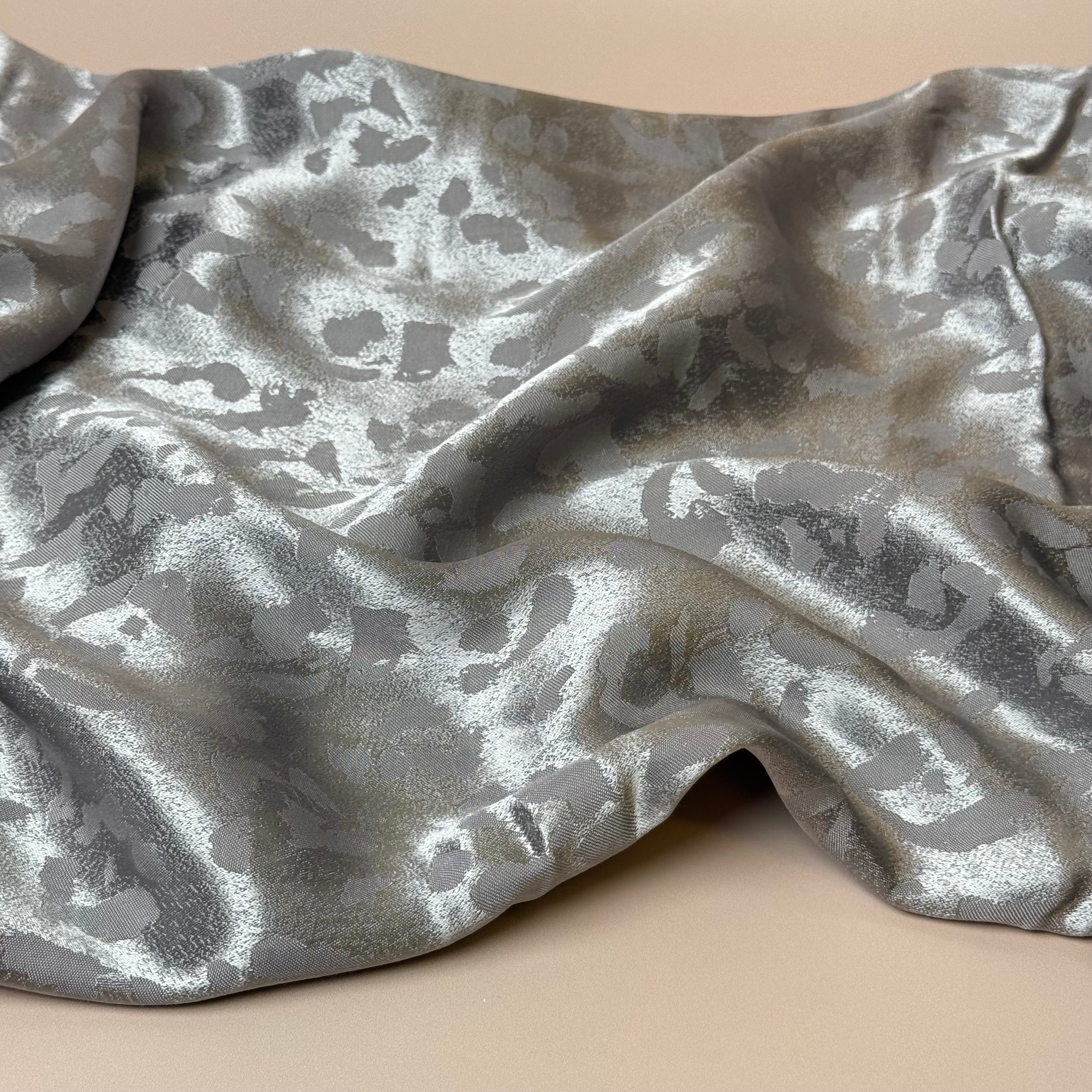 Abstract Animal Cupro Blend Jacquard in Silvery Mauve