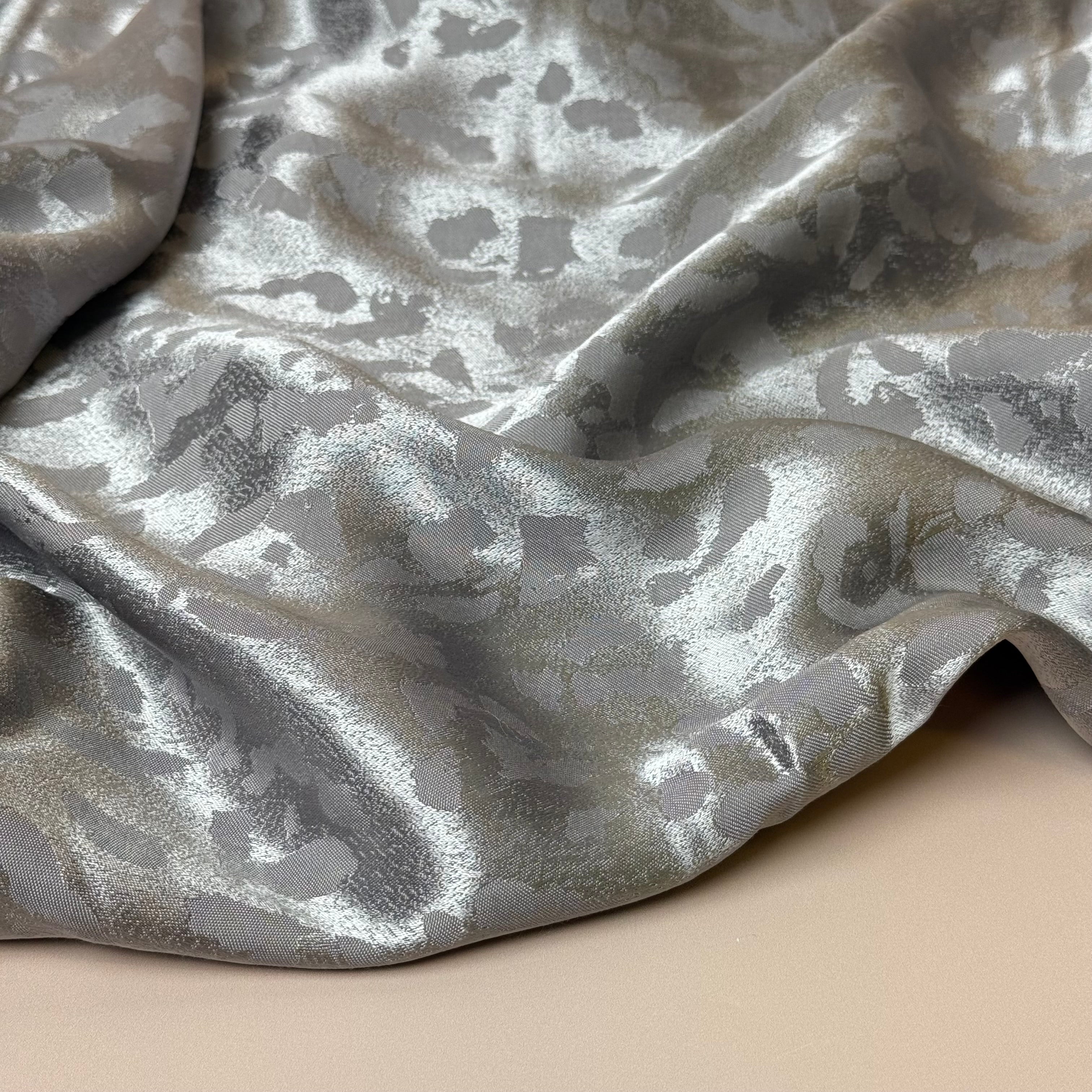 Abstract Animal Cupro Blend Jacquard in Silvery Mauve