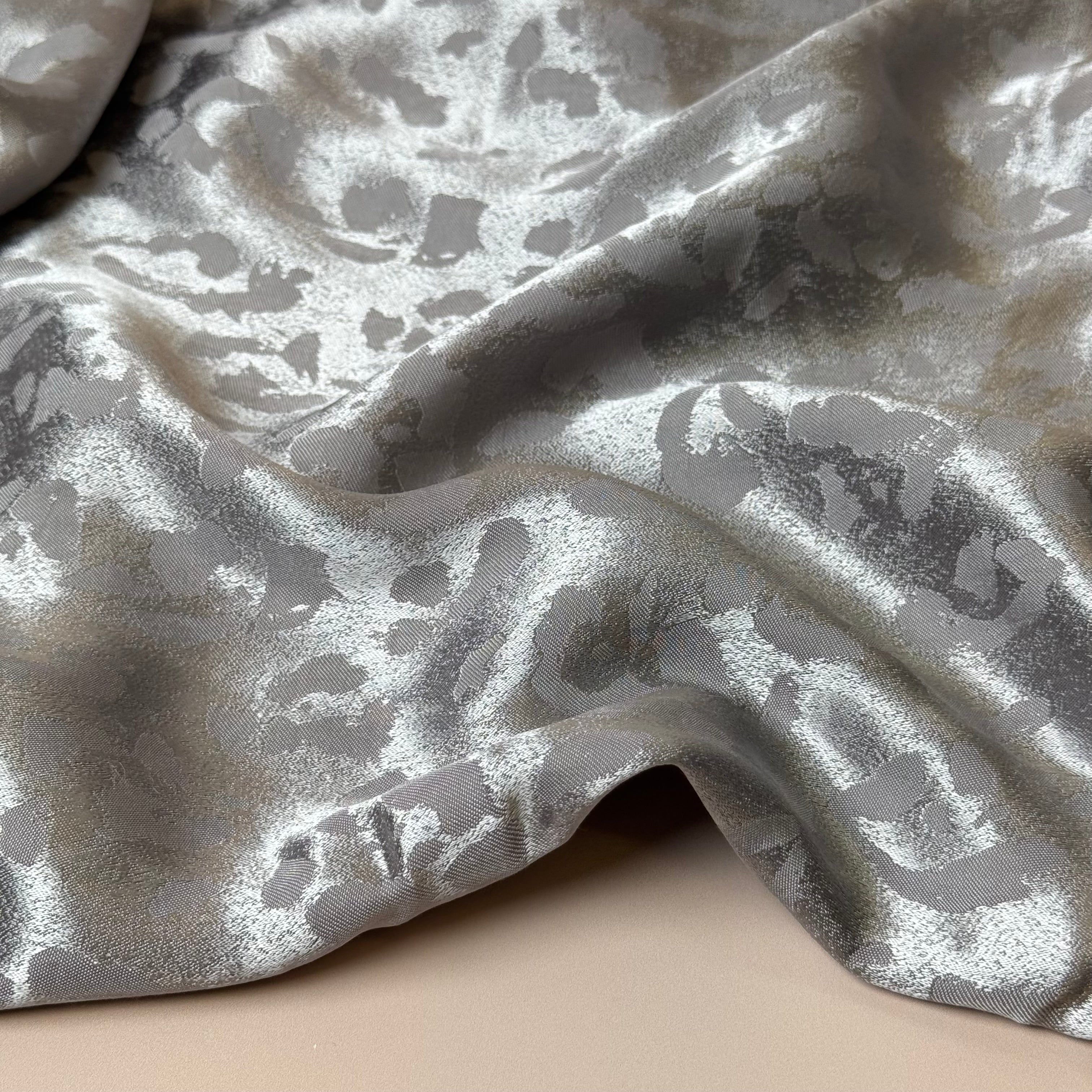 Abstract Animal Cupro Blend Jacquard in Silvery Mauve