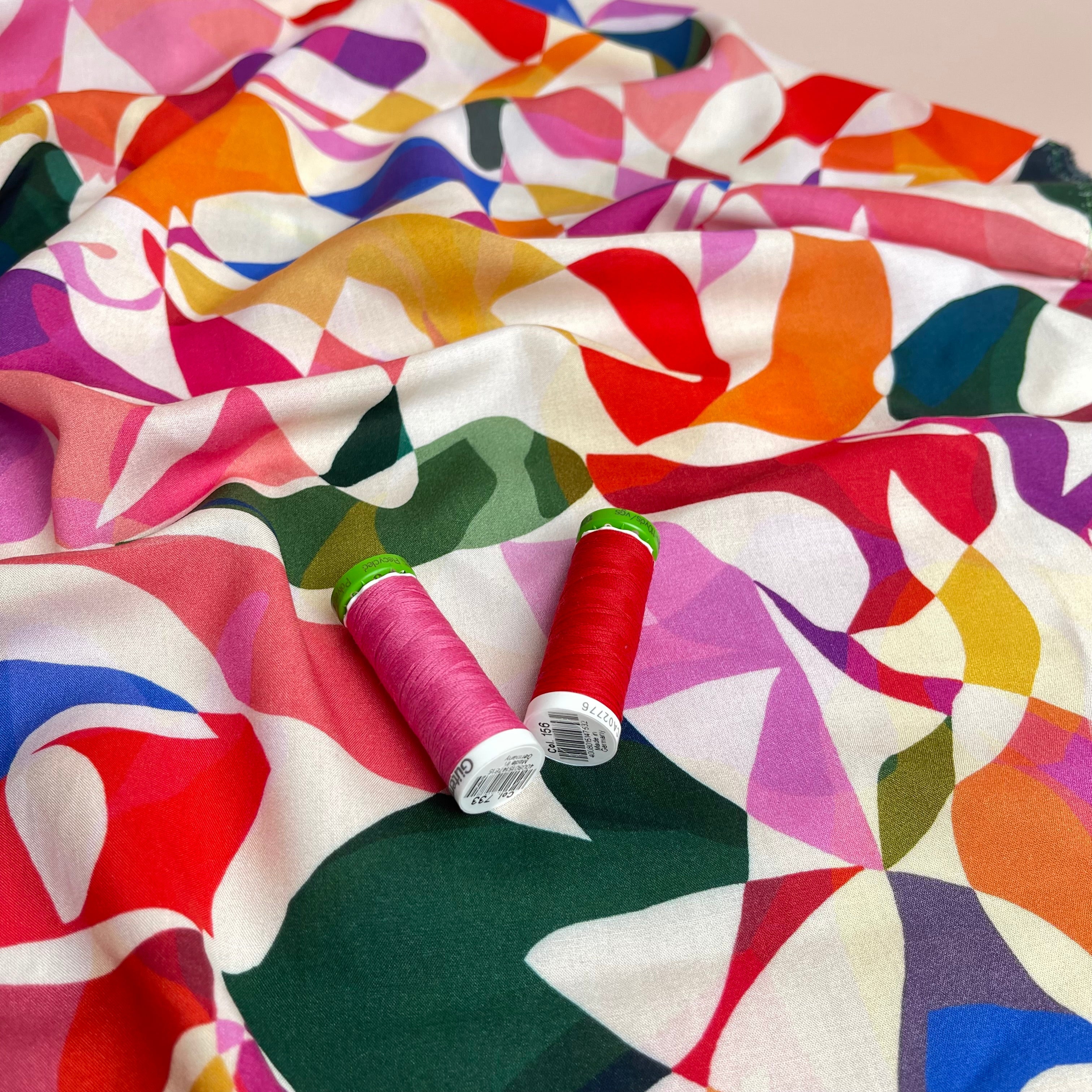 Make an Outfit Colour Bundle - Rainbow Leaves Spring Viscose with Magenta Flow Linen