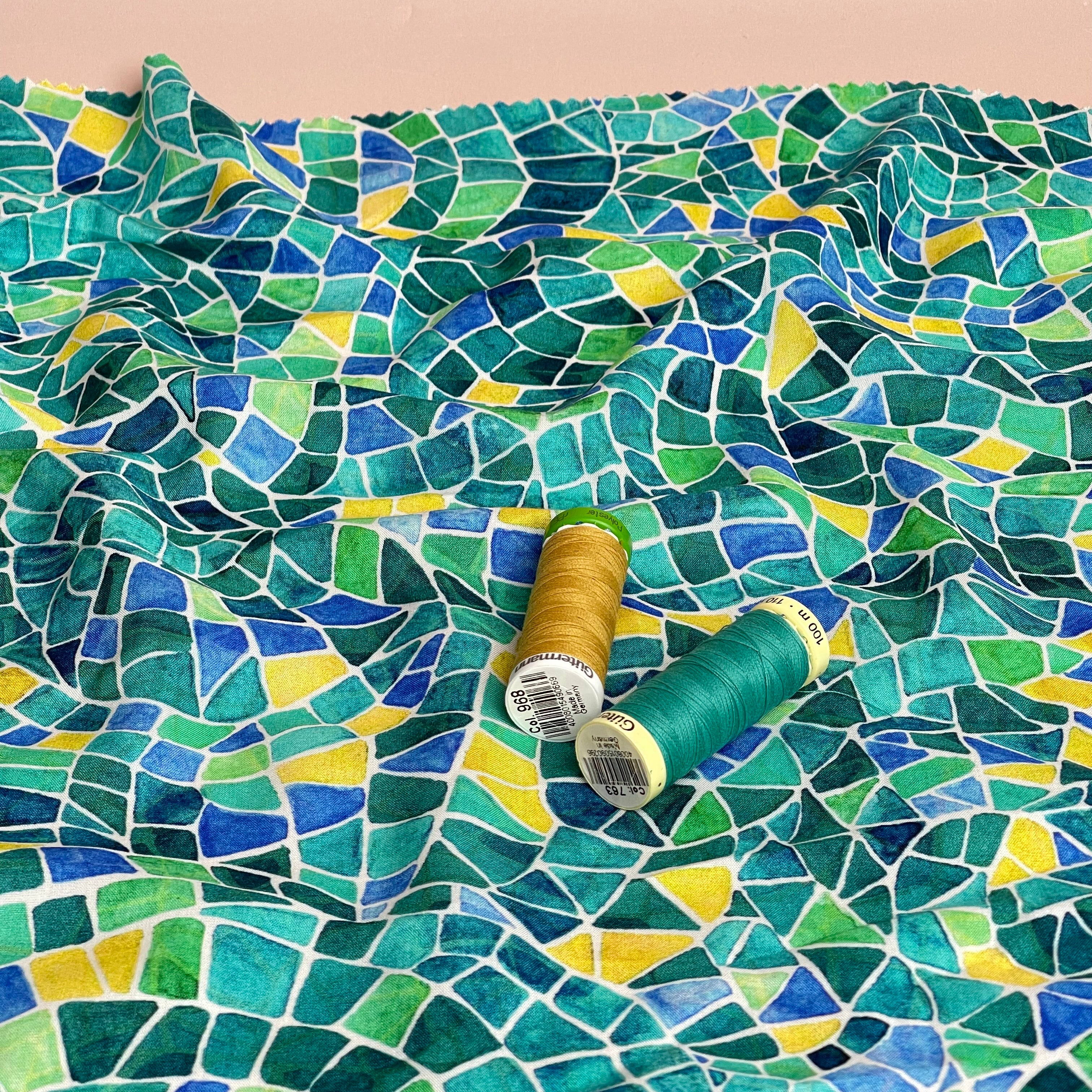REMNANT 0.39 Metre - Adventure - Mosaics Viscose in Emerald