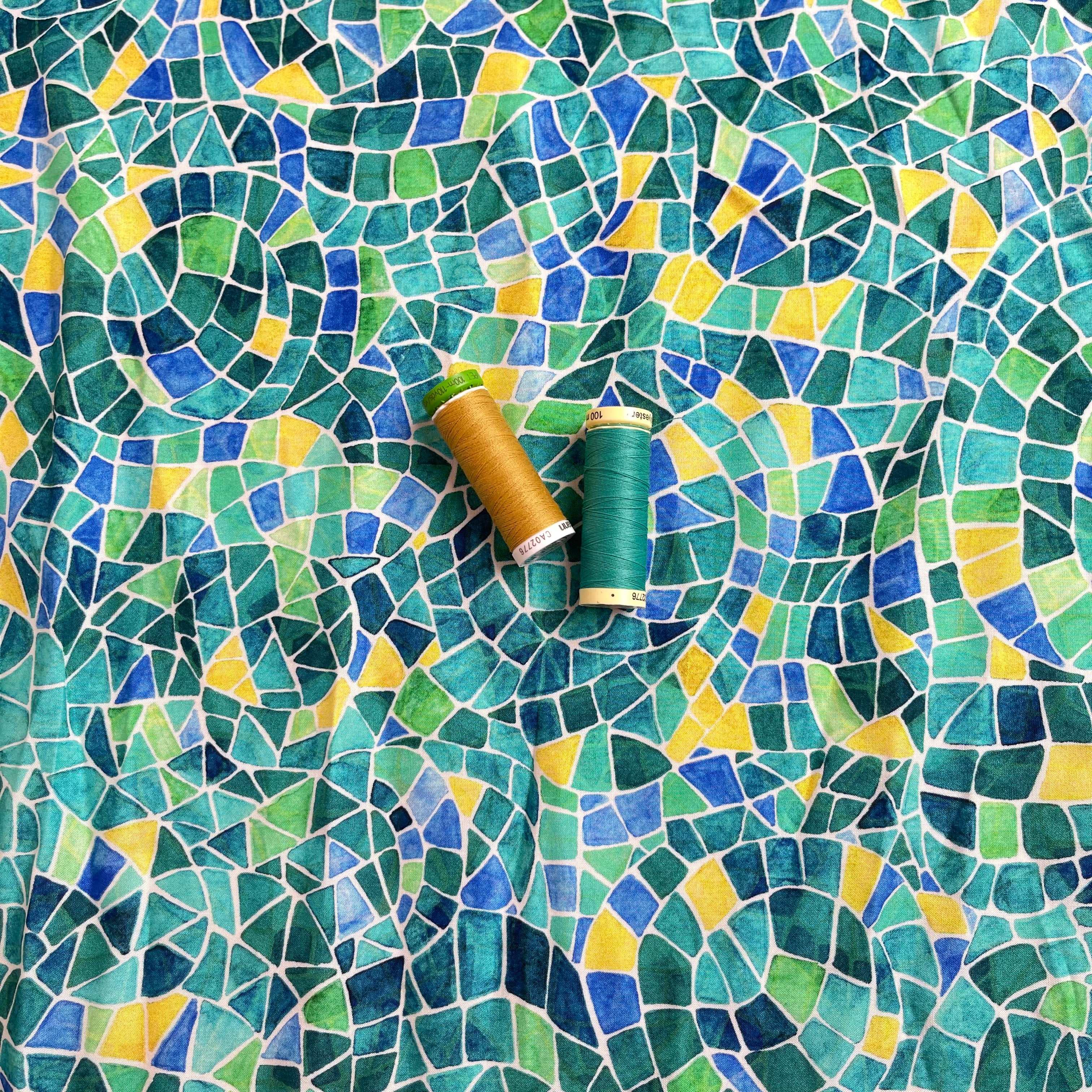 REMNANT 0.39 Metre - Adventure - Mosaics Viscose in Emerald