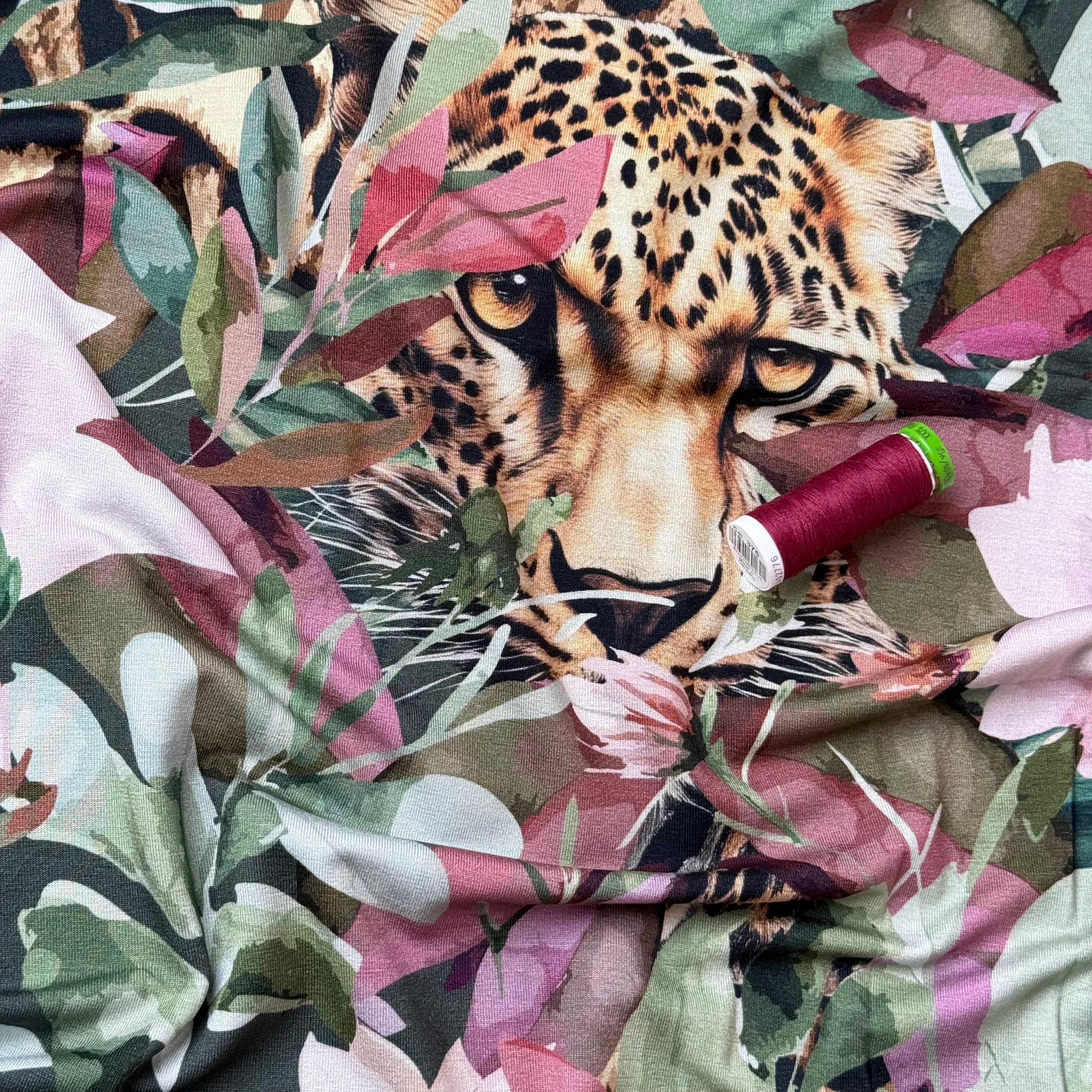 Danish Design - Cheetah in the Garden ECOVERVO™ Viscose Jersey